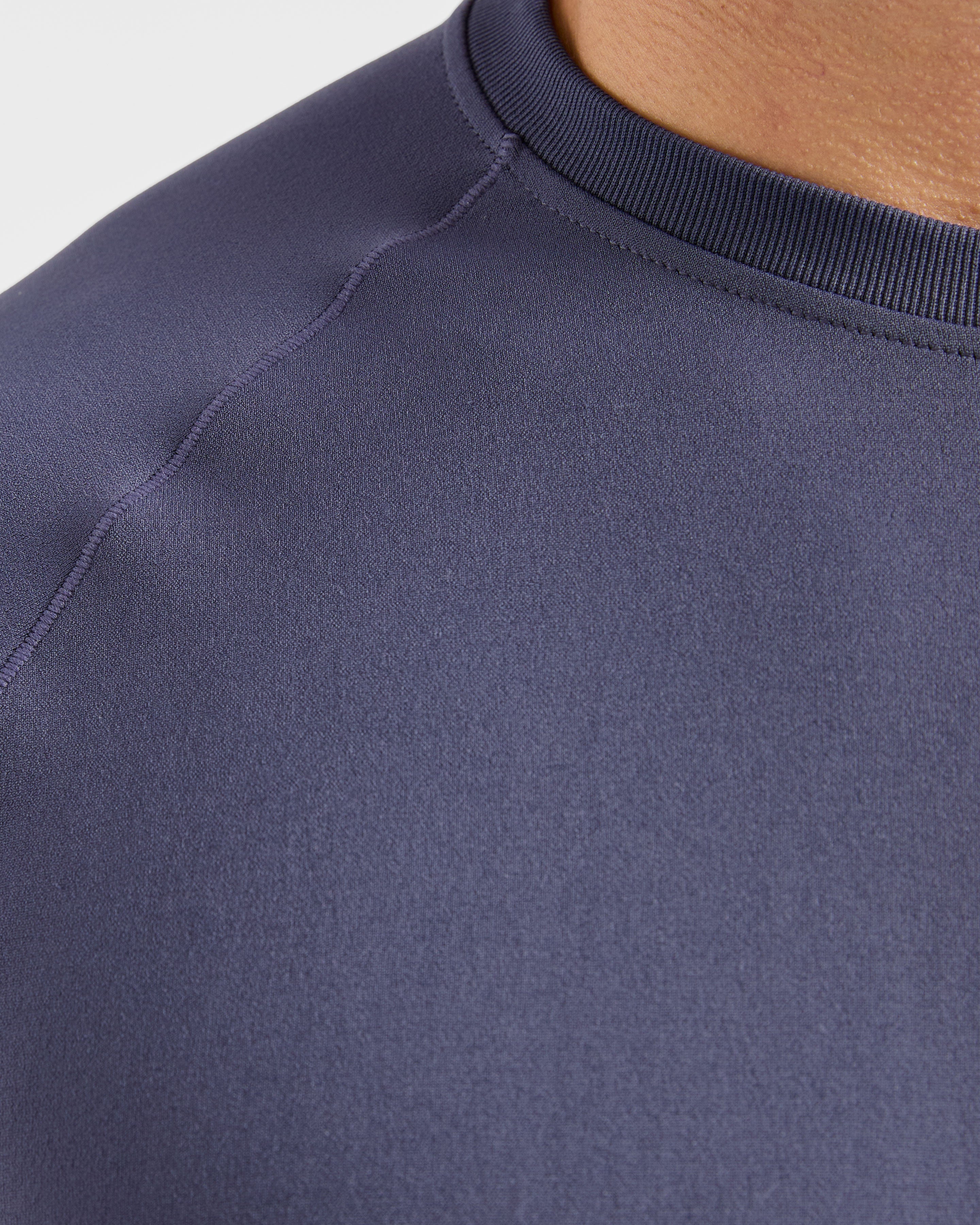 Ascend Seamless T Shirt - Denim Blau