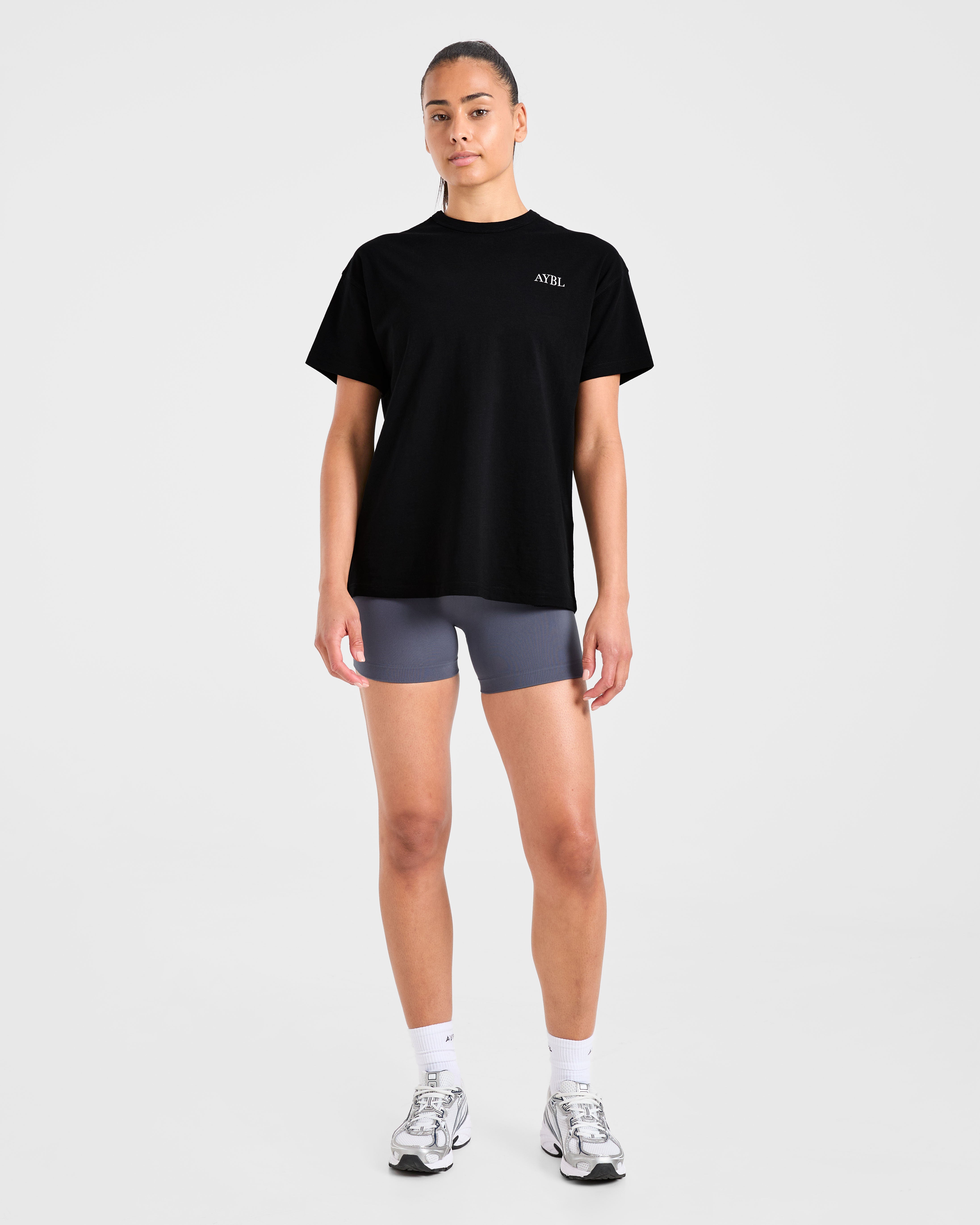 AYBL Sports Club Script Oversized T Shirt - Schwarz