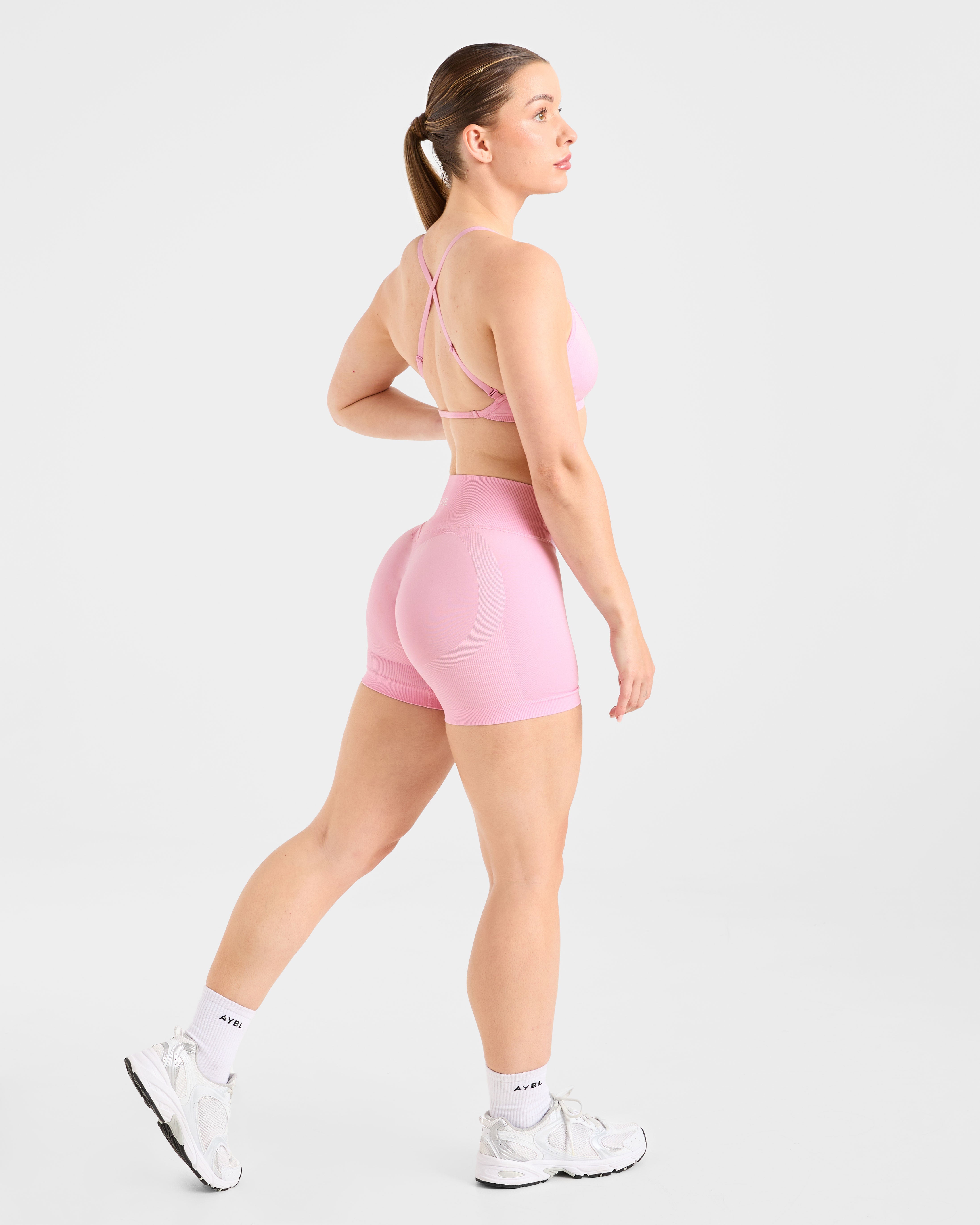 Adapt Seamless Strappy Sports Bra - Spring Rosa