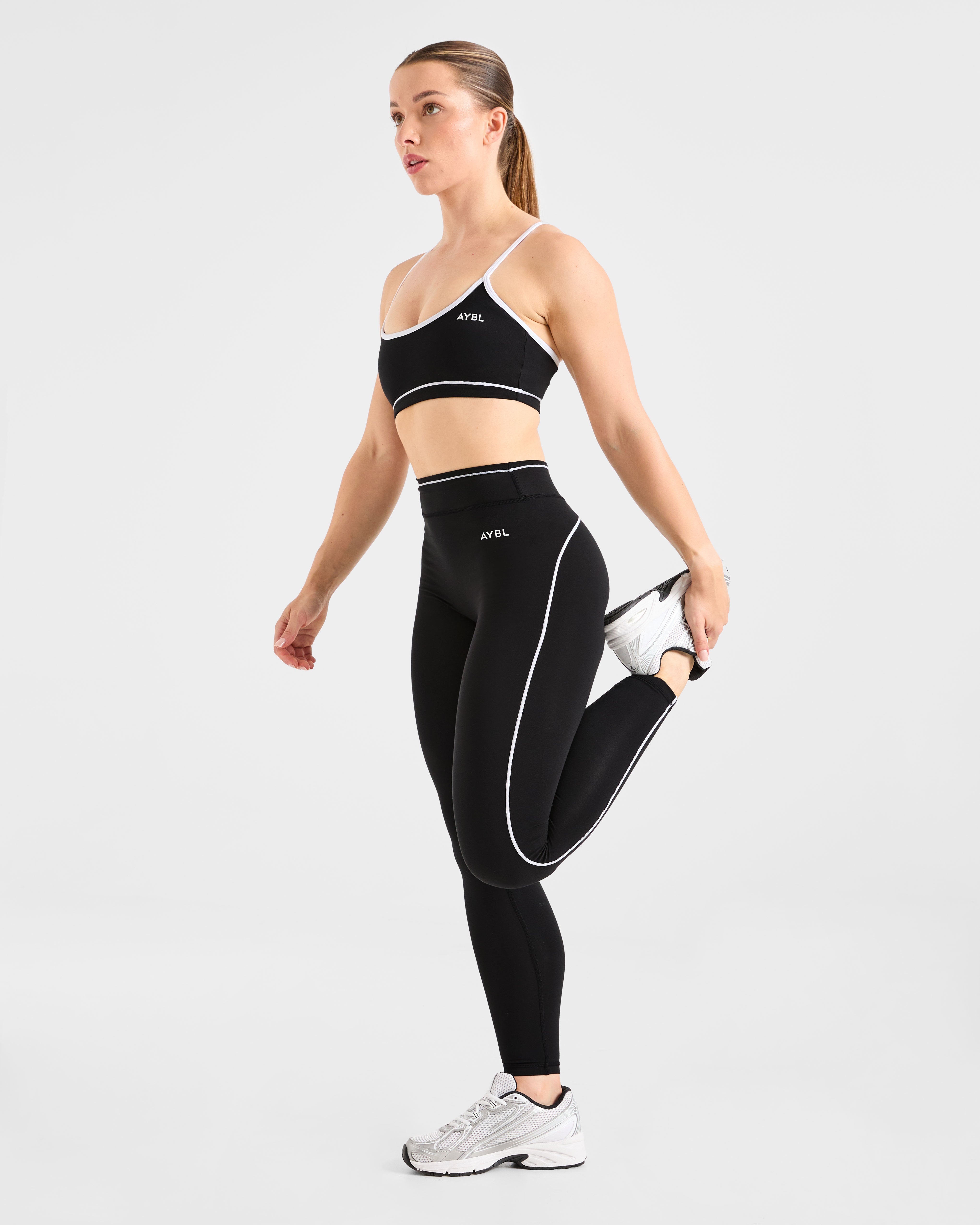 Form Leggings - Schwarz