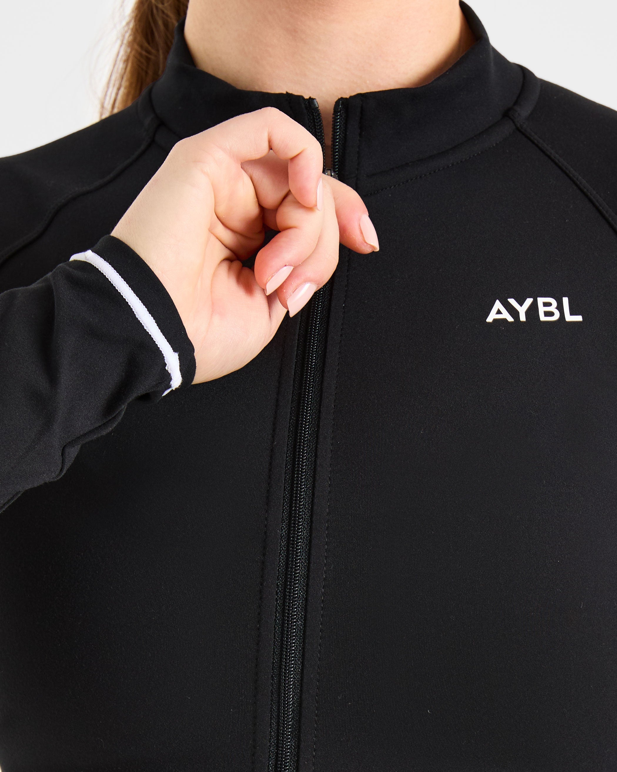 Form Zip Up Jacket - Schwarz