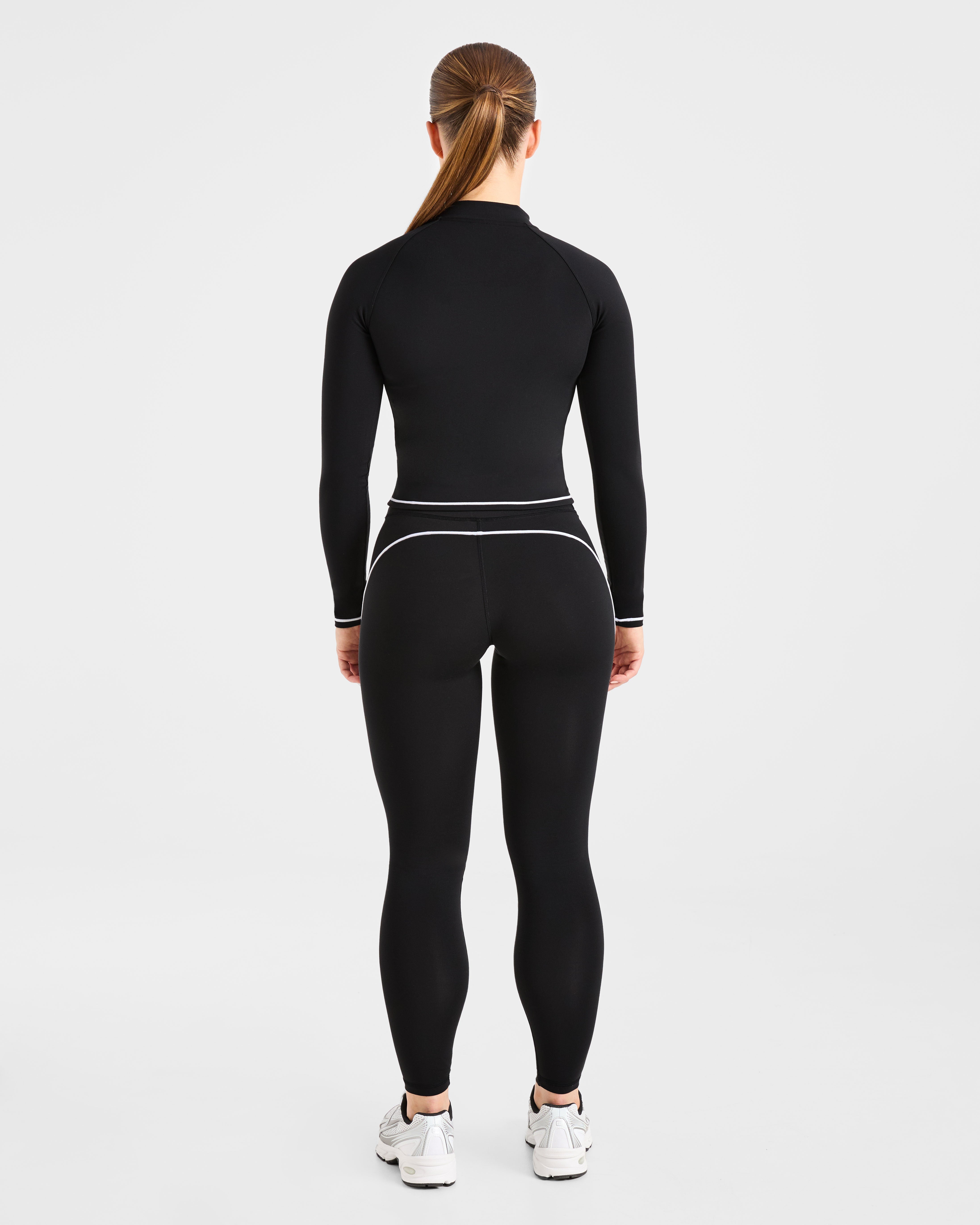Form Zip Up Jacket - Schwarz