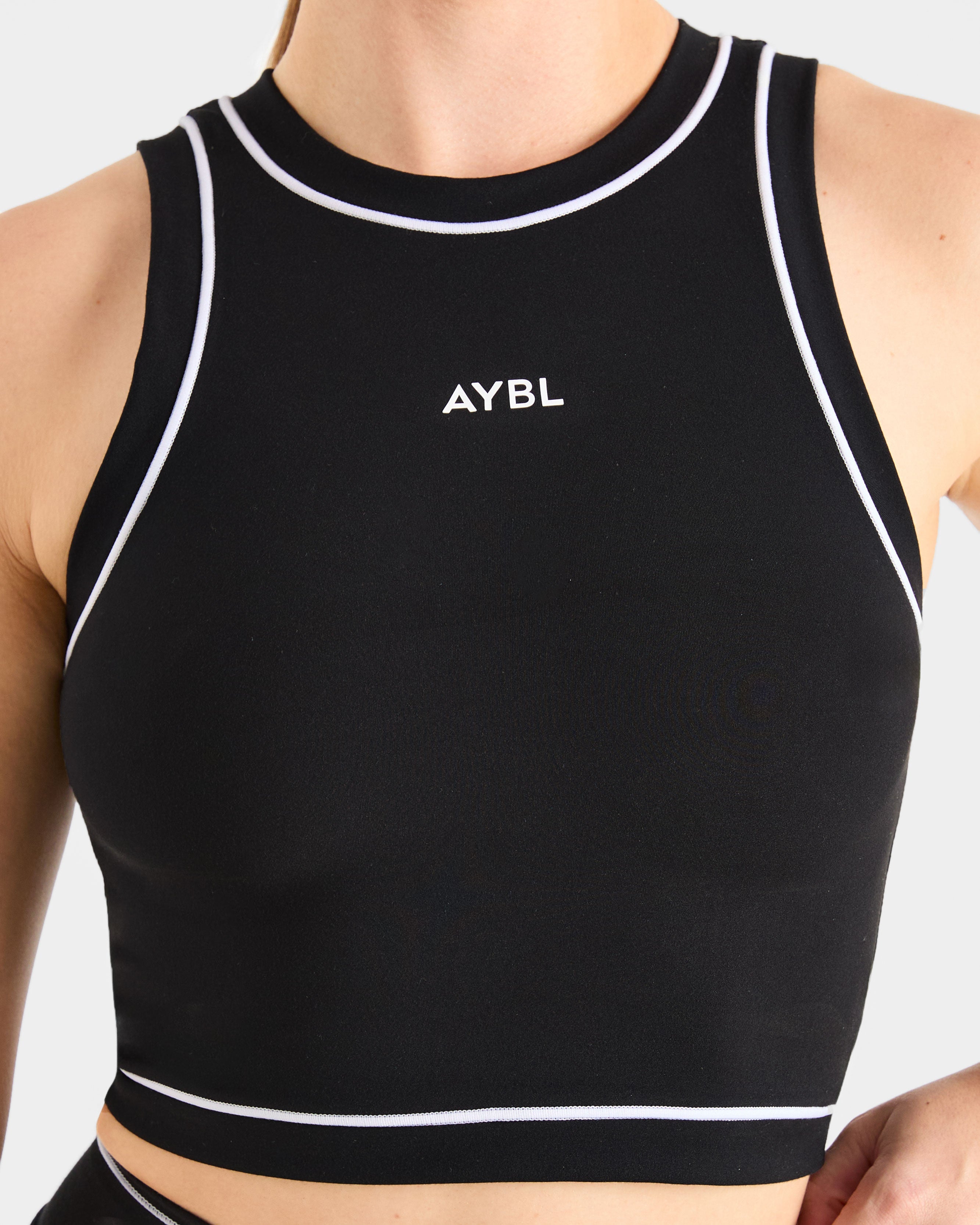 Form Tank Top - Schwarz