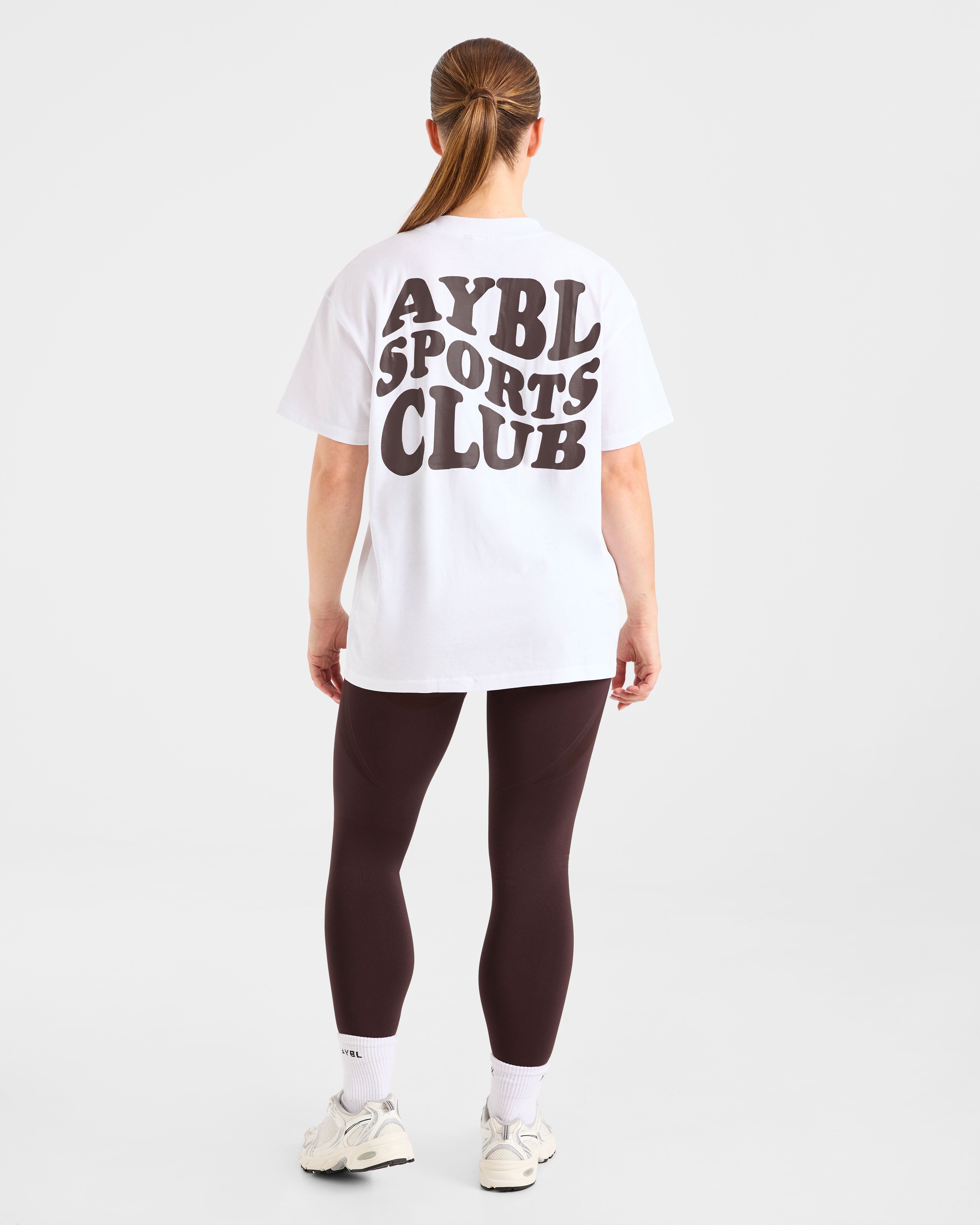 Sports Club Wavy Oversized T Shirt - Weiß/Cocoa Brown