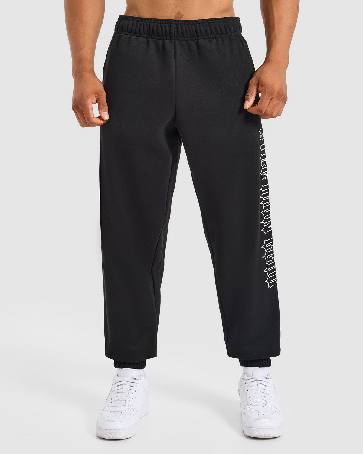 AYBL Iron Club Oversized Joggers - Schwarz
