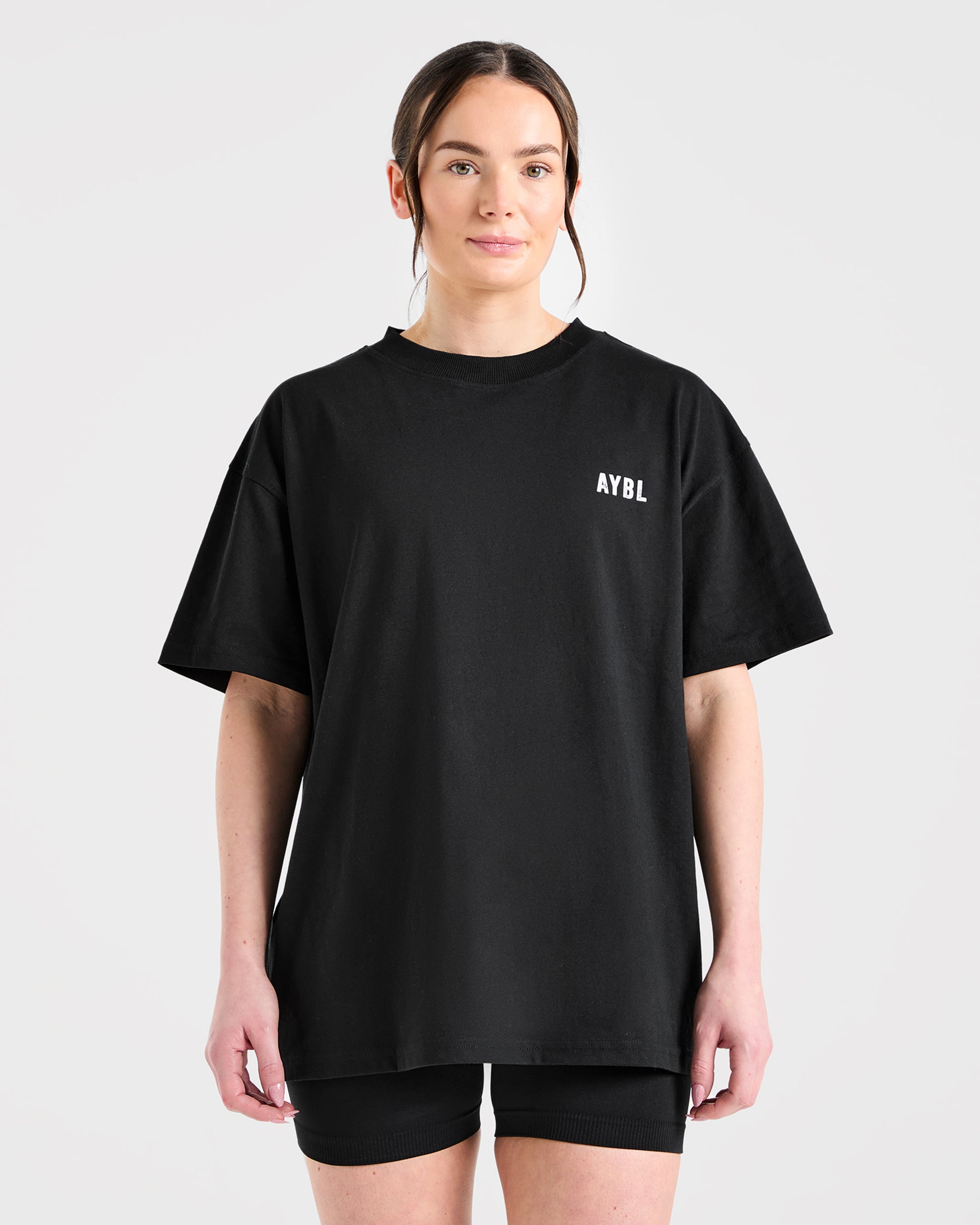 Sculpting Season Oversized T Shirt - Schwarz