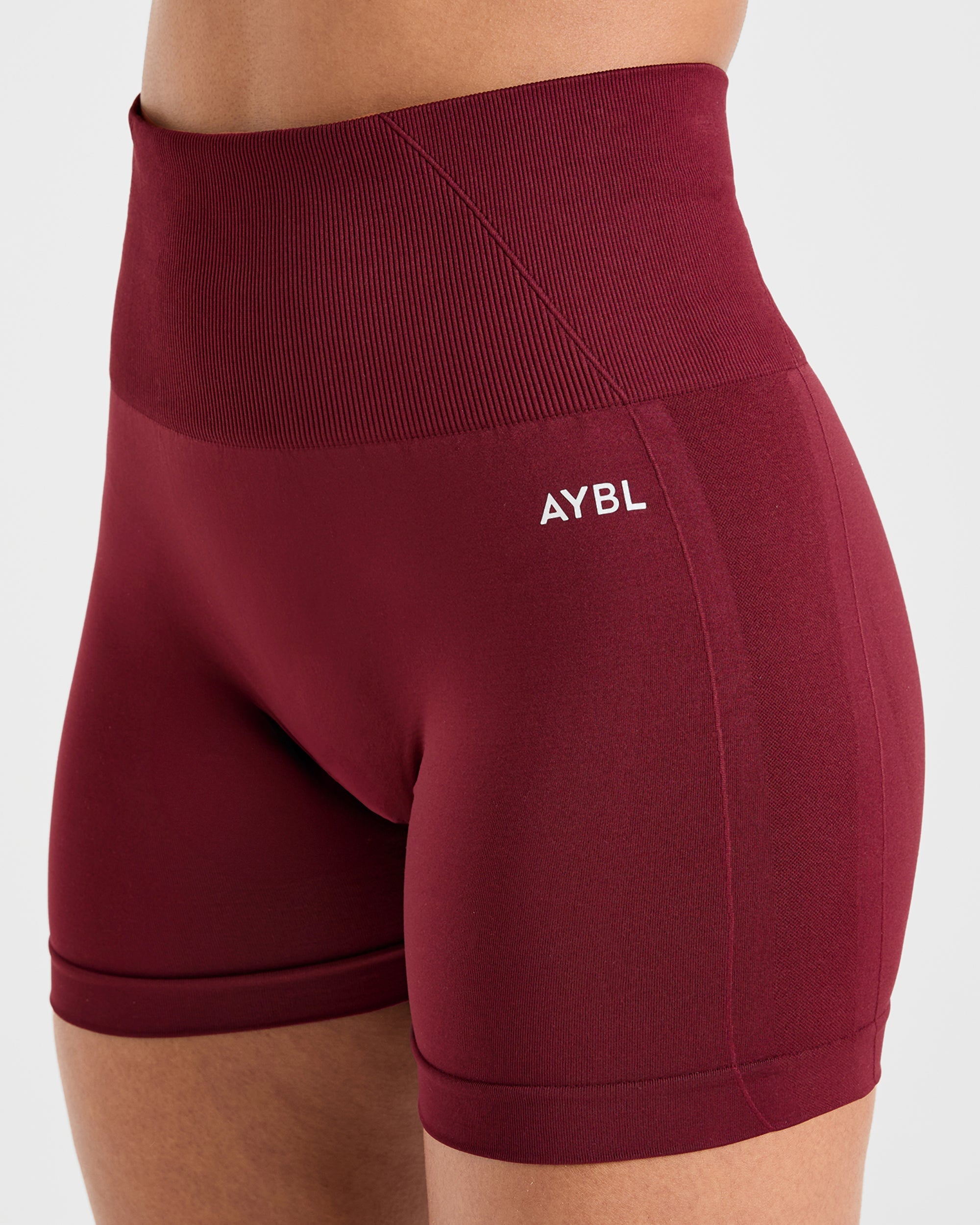 Empower Seamless Shorts - Rot Wine