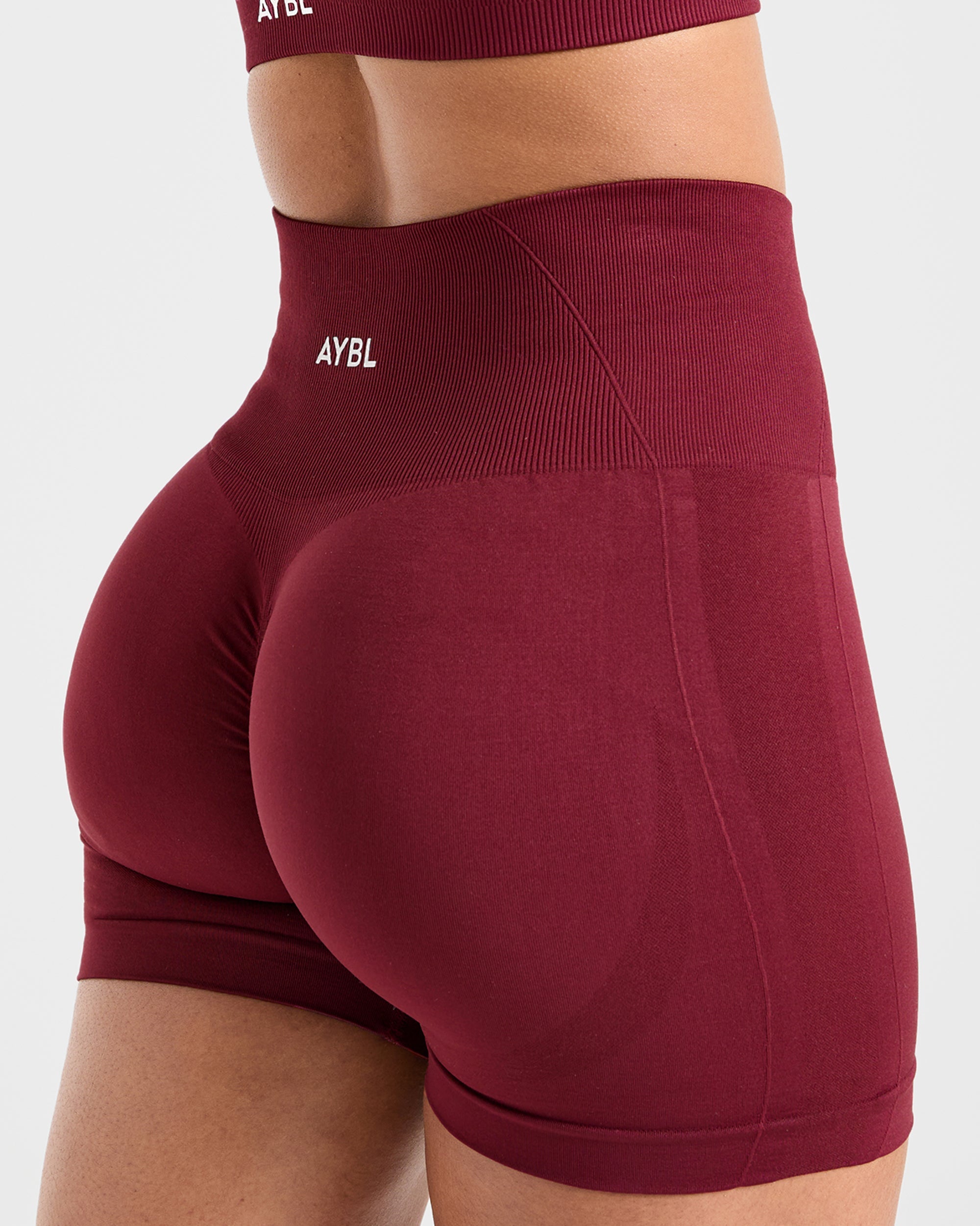 Empower Seamless Shorts - Rot Wine