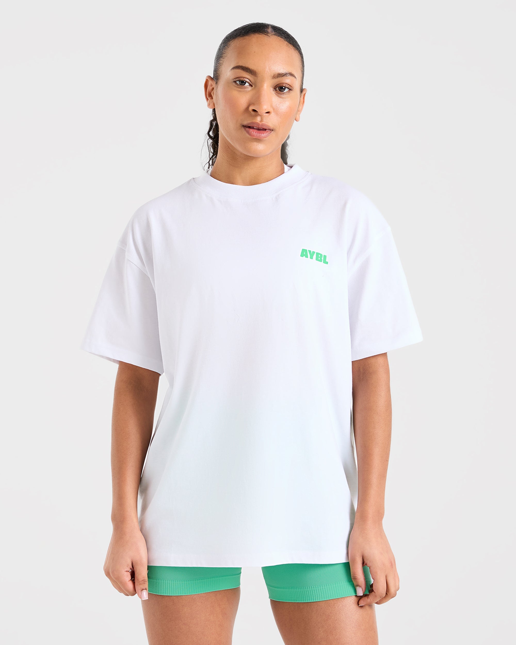 Focused Wavy Oversized T Shirt - Weiß/Grün
