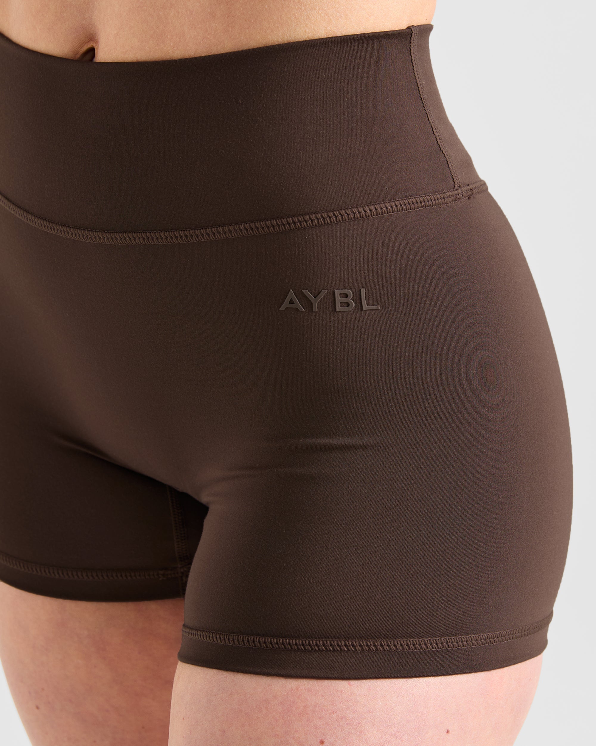 Staple Shorts - Braun
