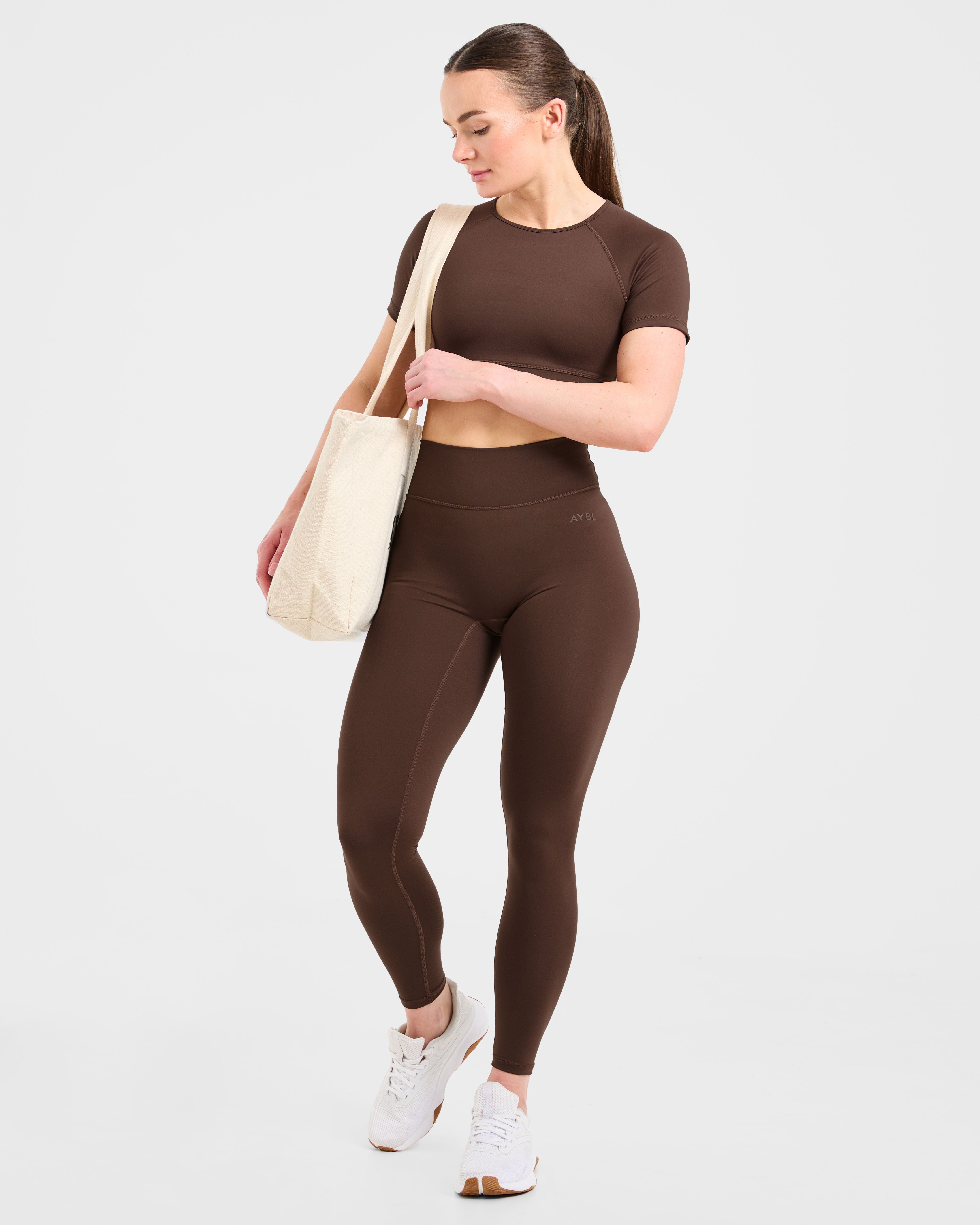 Staple Crop Top - Braun