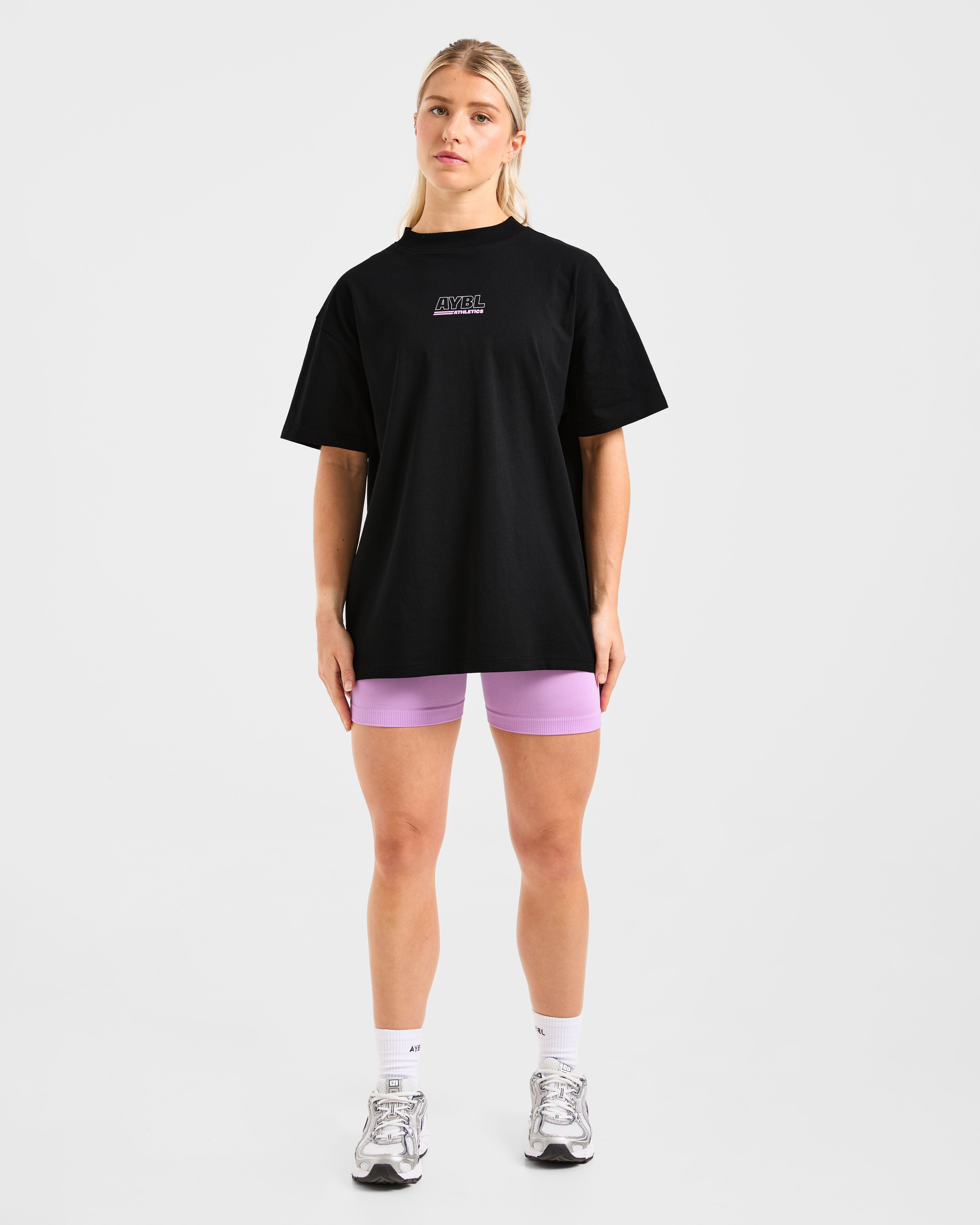 Athletics Track Oversized T Shirt - Schwarz/Rosa