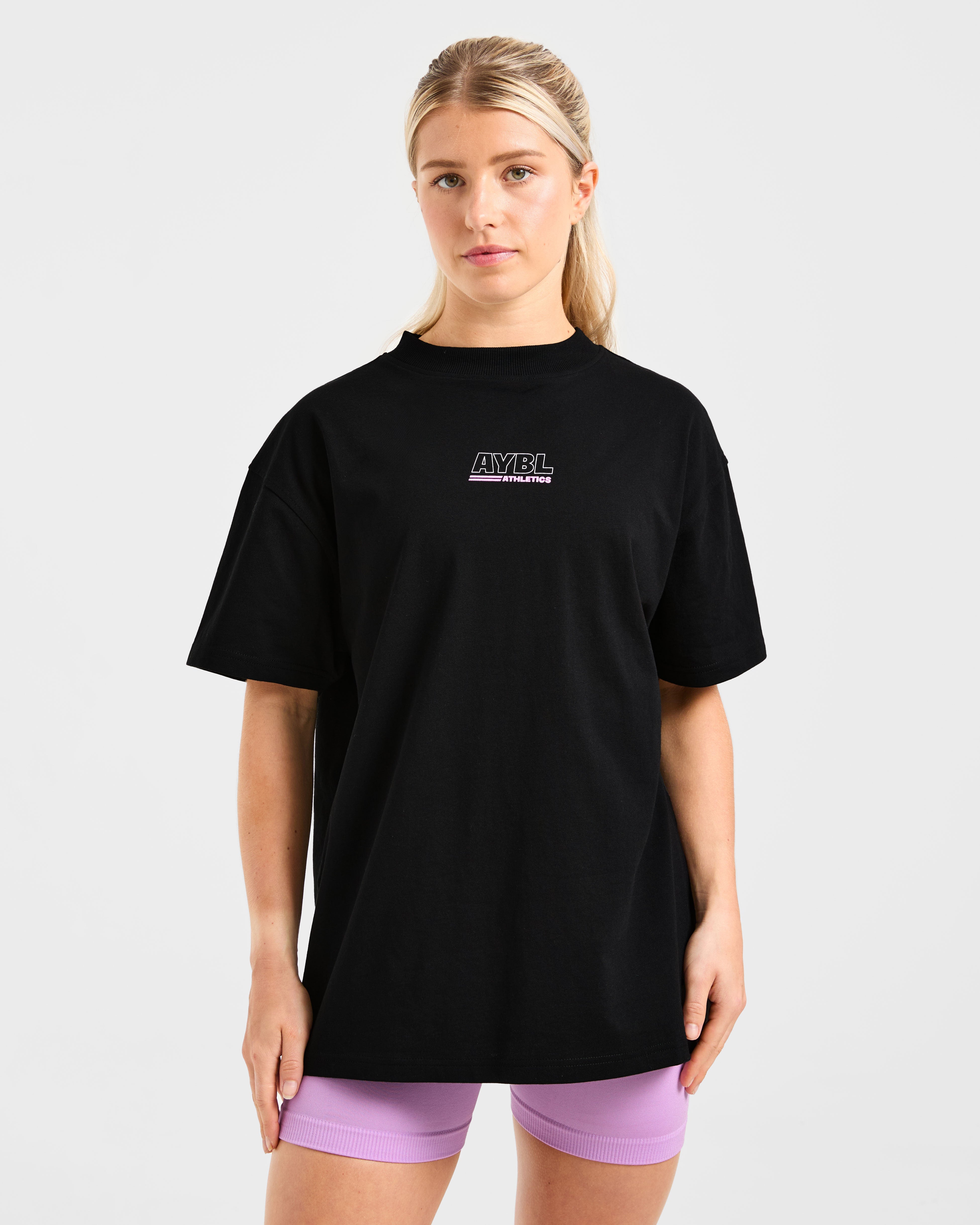 Athletics Track Oversized T Shirt - Schwarz/Rosa