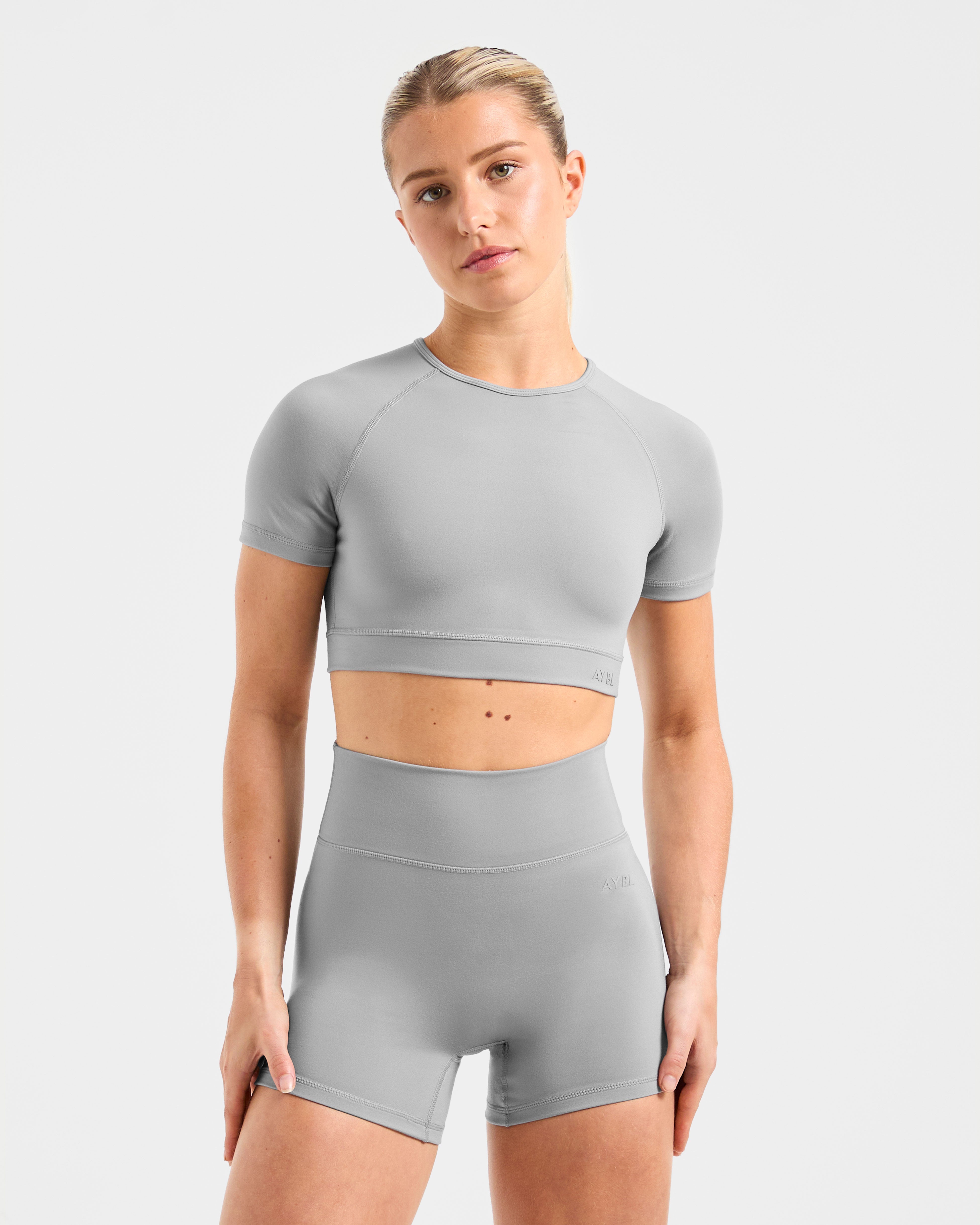 Staple Crop Top - Grau