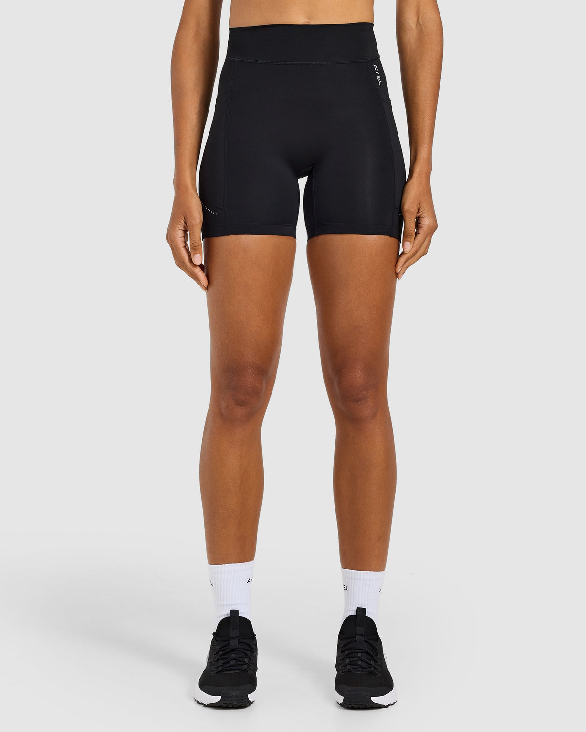 Run Pocket Shorts - Schwarz
