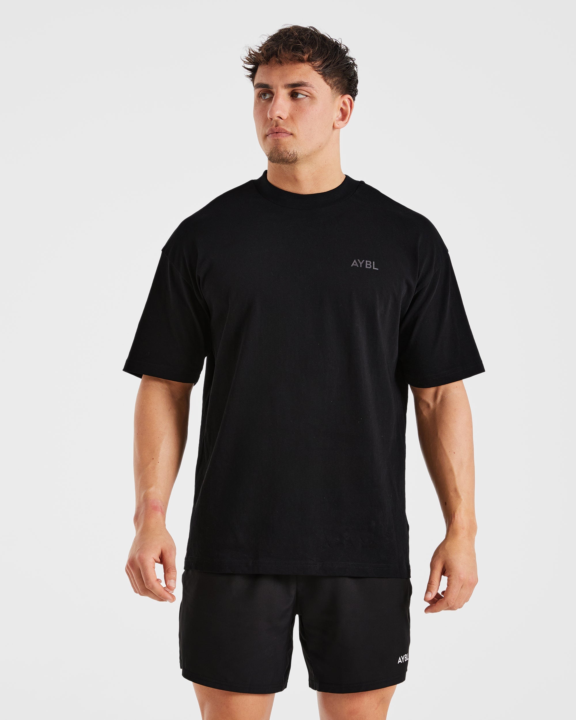 Essential Oversized T Shirt - Schwarz