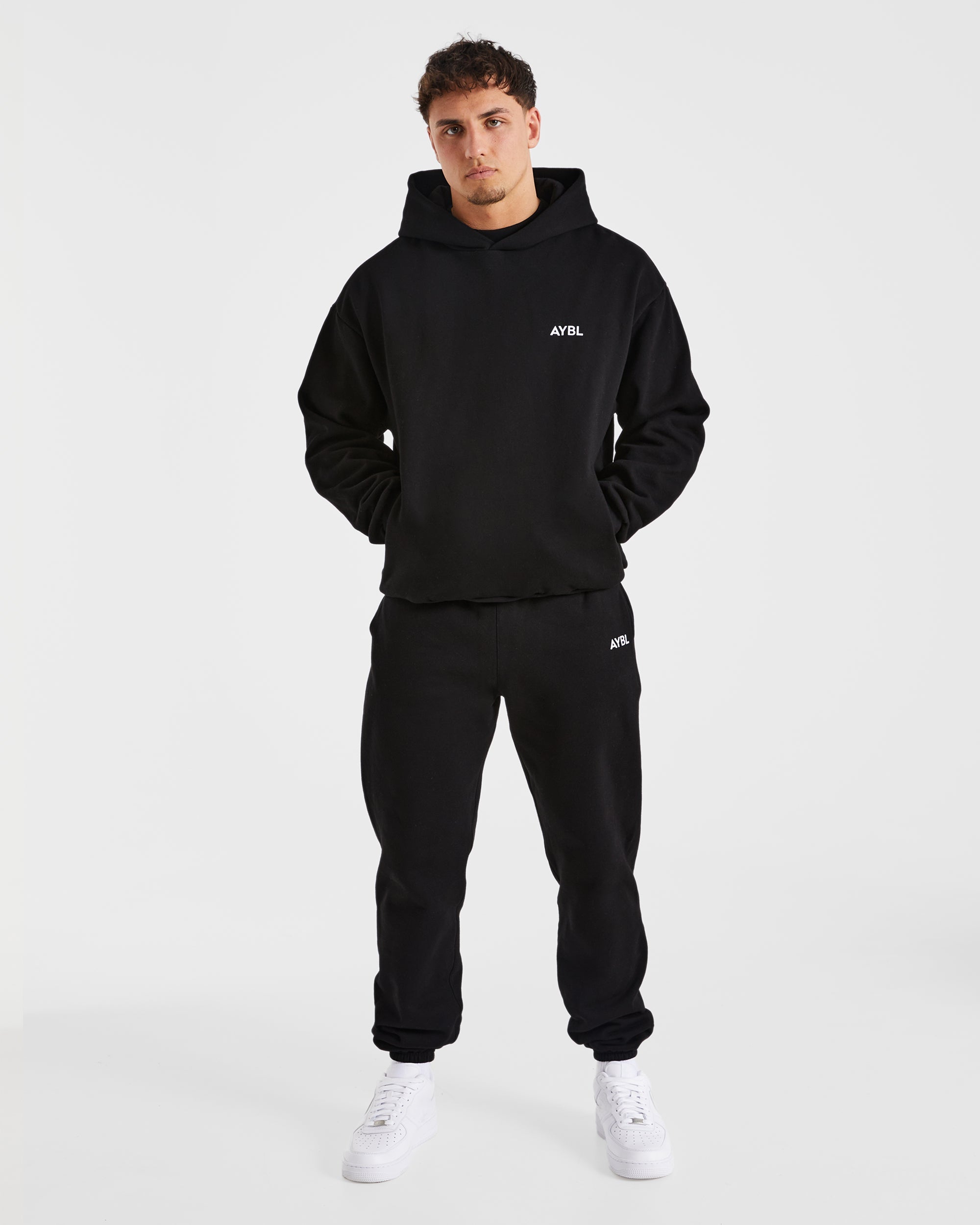 Essential Oversized Hoodie - Schwarz