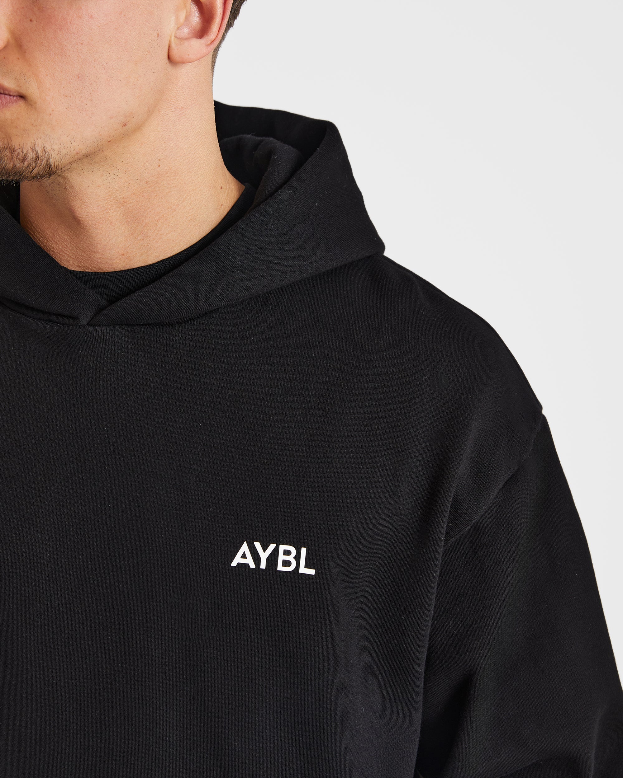 Essential Oversized Hoodie - Schwarz