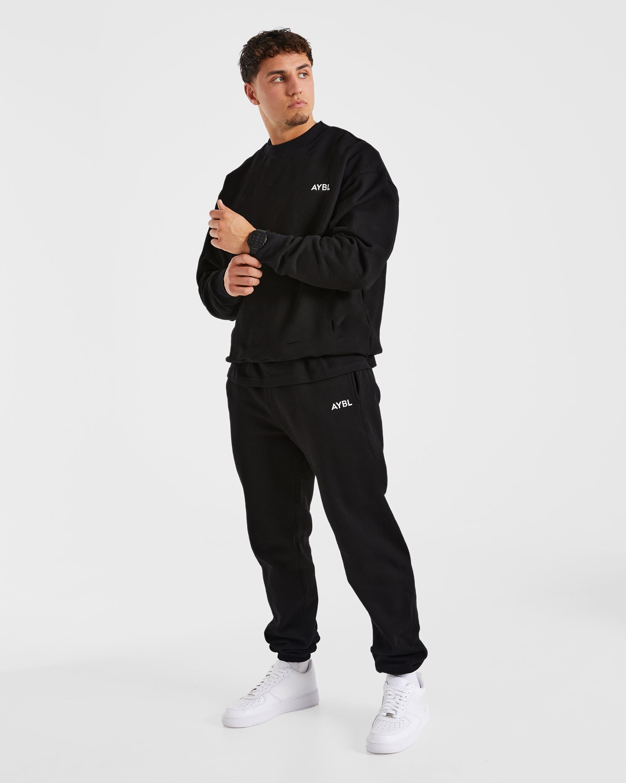 Essential Oversized Sweater - Schwarz
