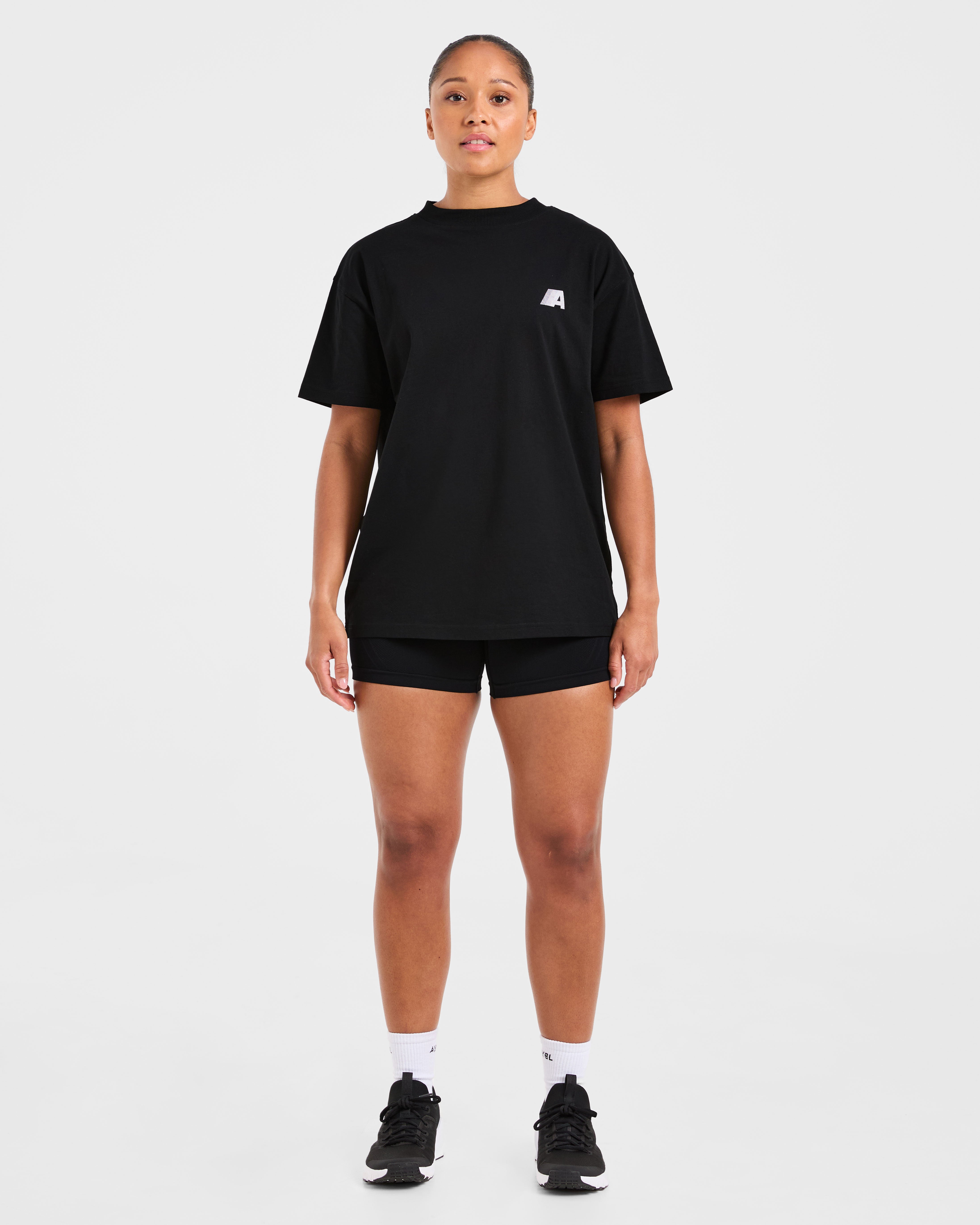Retro Athletics Oversized T Shirt - Schwarz