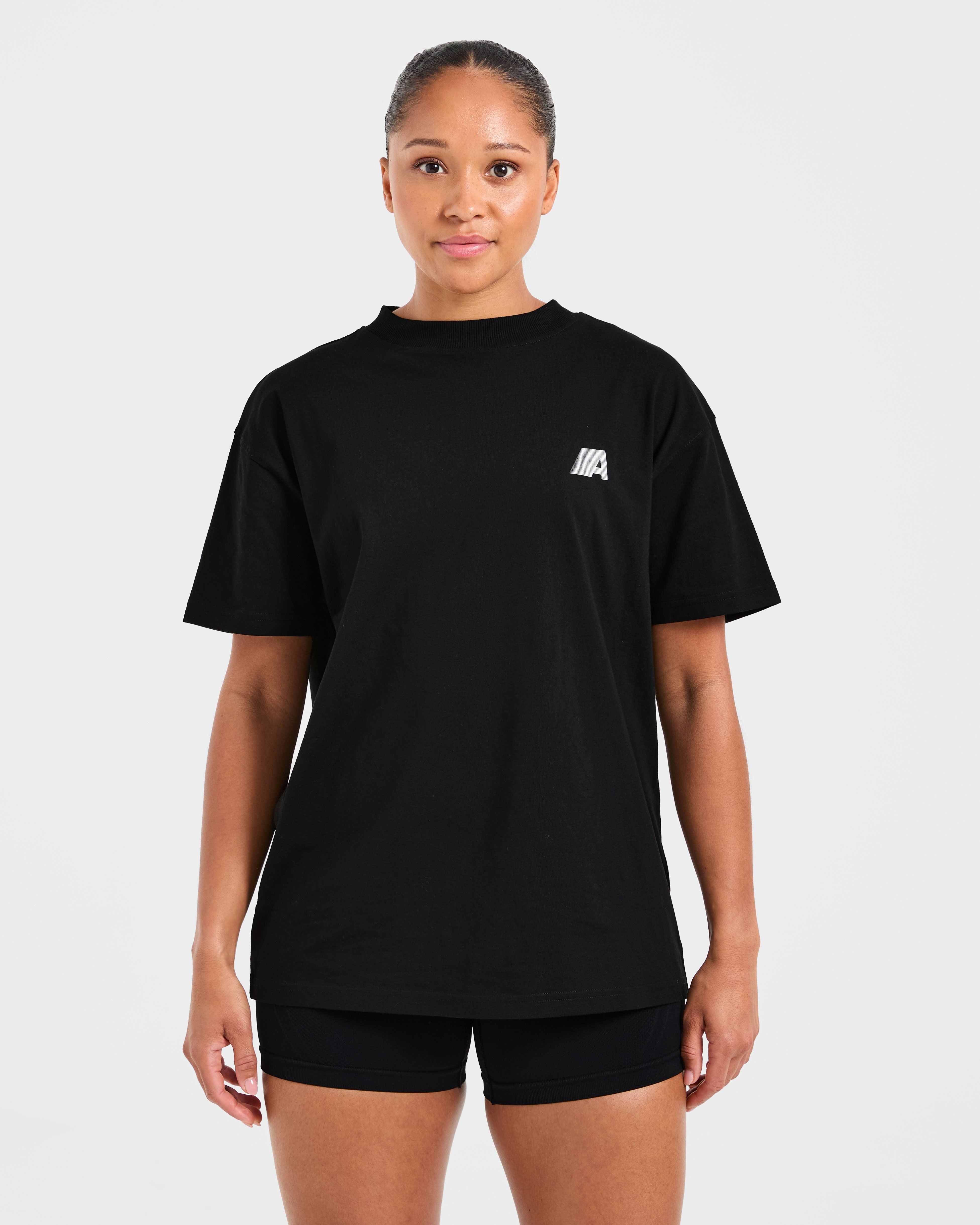 Retro Athletics Oversized T Shirt - Schwarz