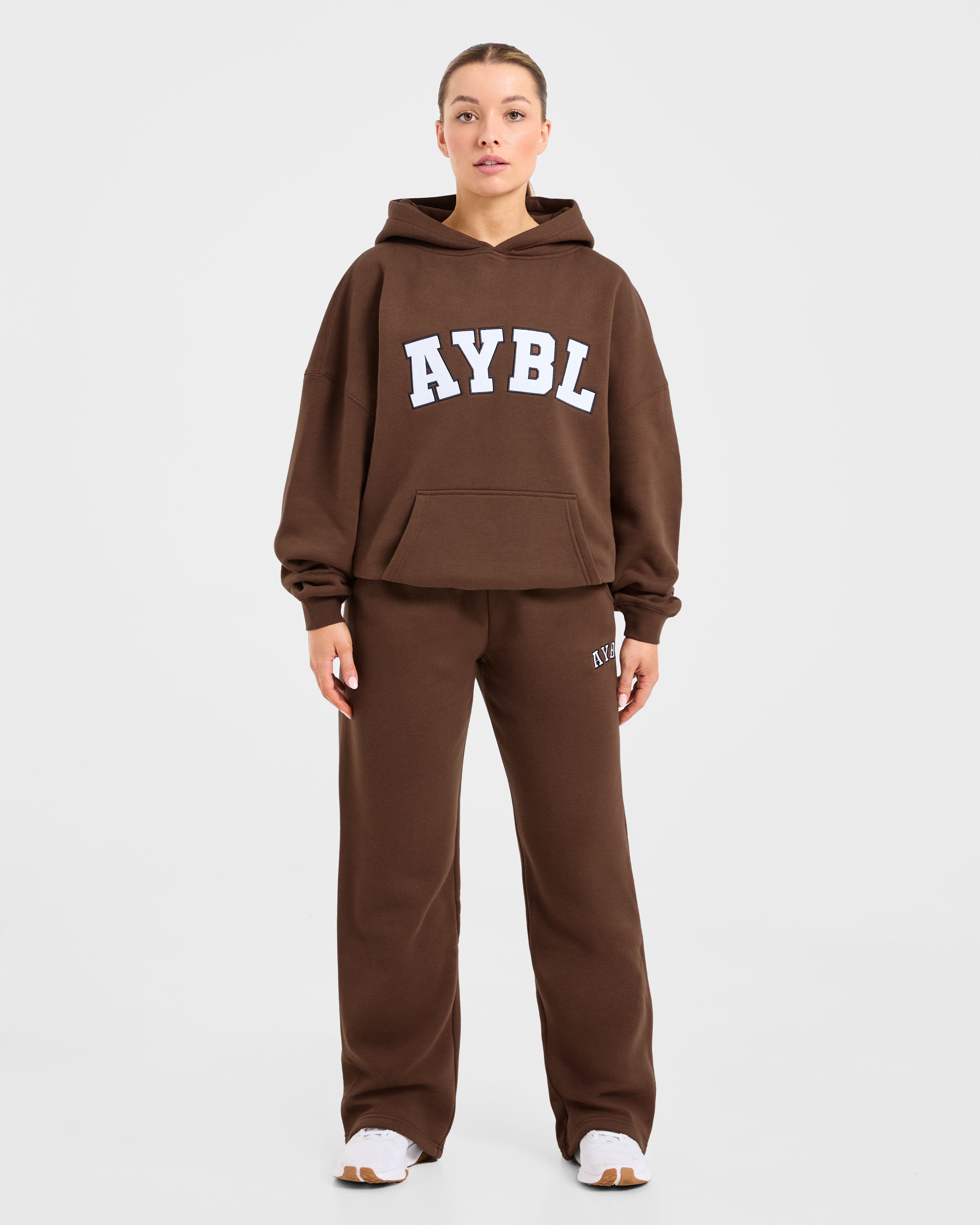 Varsity 2.0 Oversized Straight Leg Joggers - Braun