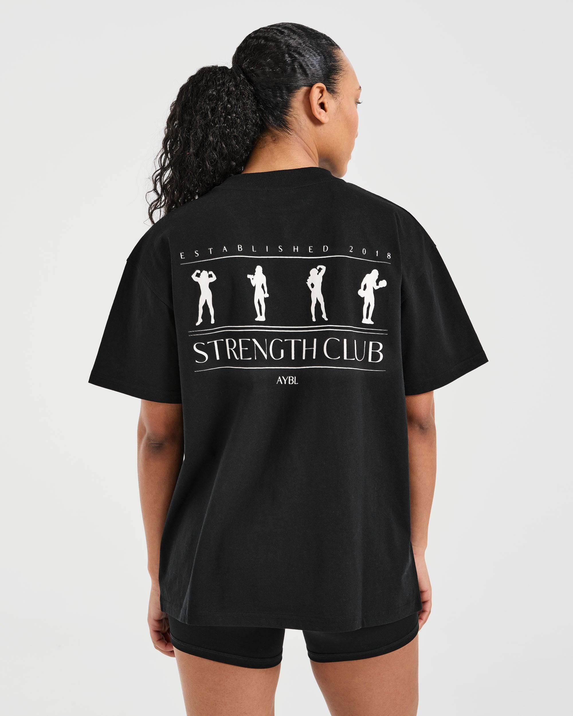 Strength Club Oversized T Shirt - Schwarz