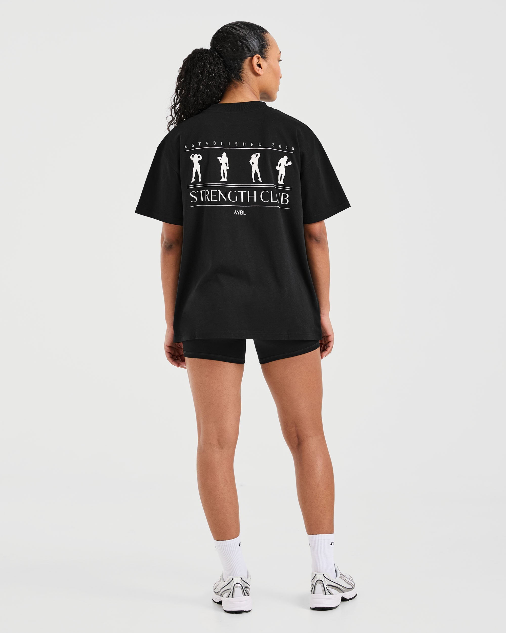 Strength Club Oversized T Shirt - Schwarz