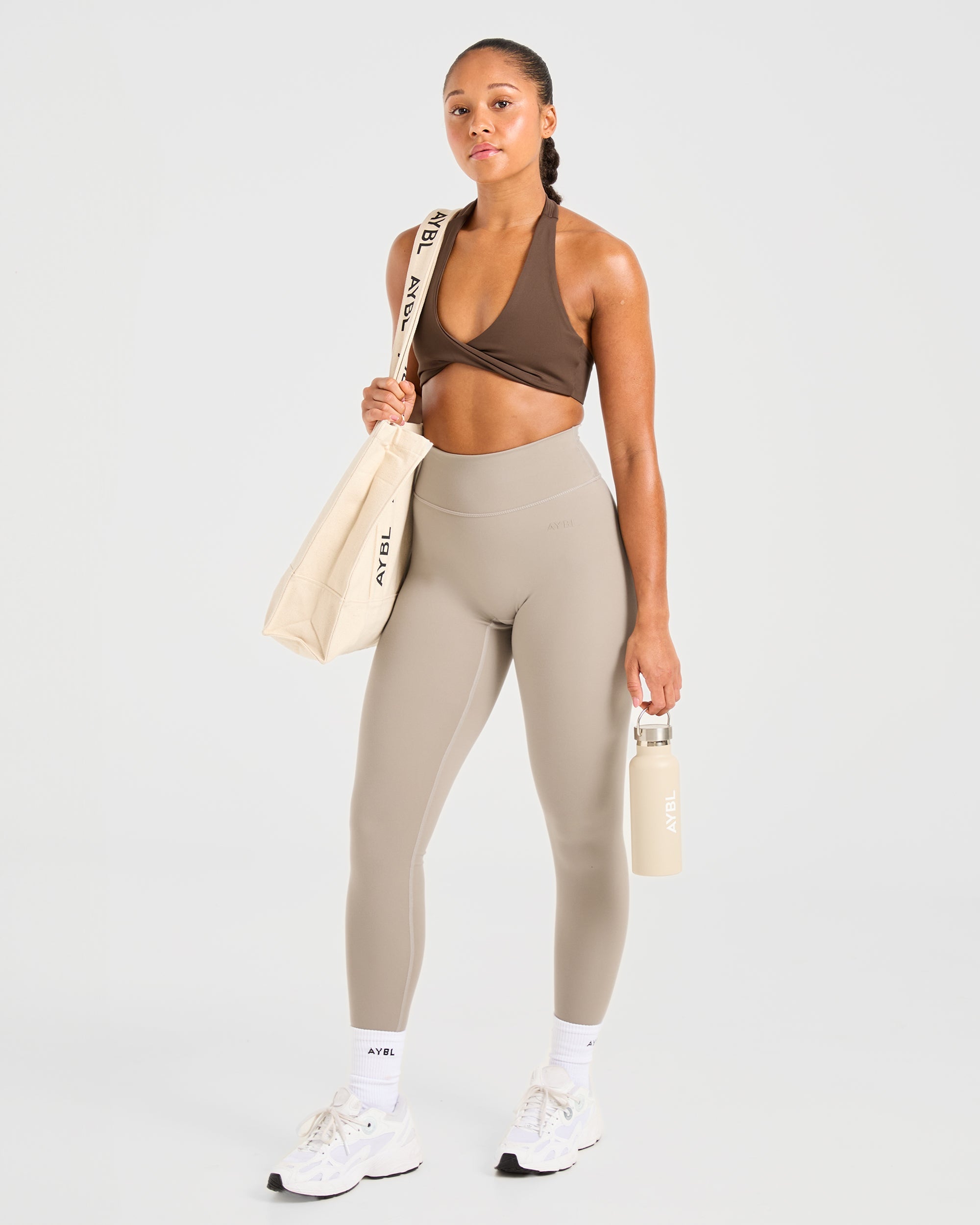 Essential Halterneck Sports Bra - Deep Cocoa Braun