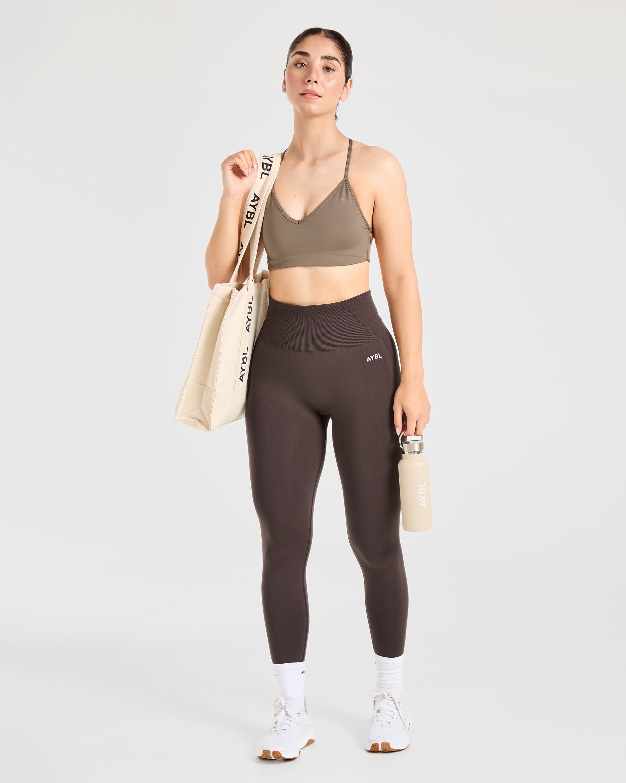 Essential Crossback Sports Bra - Mocha Braun