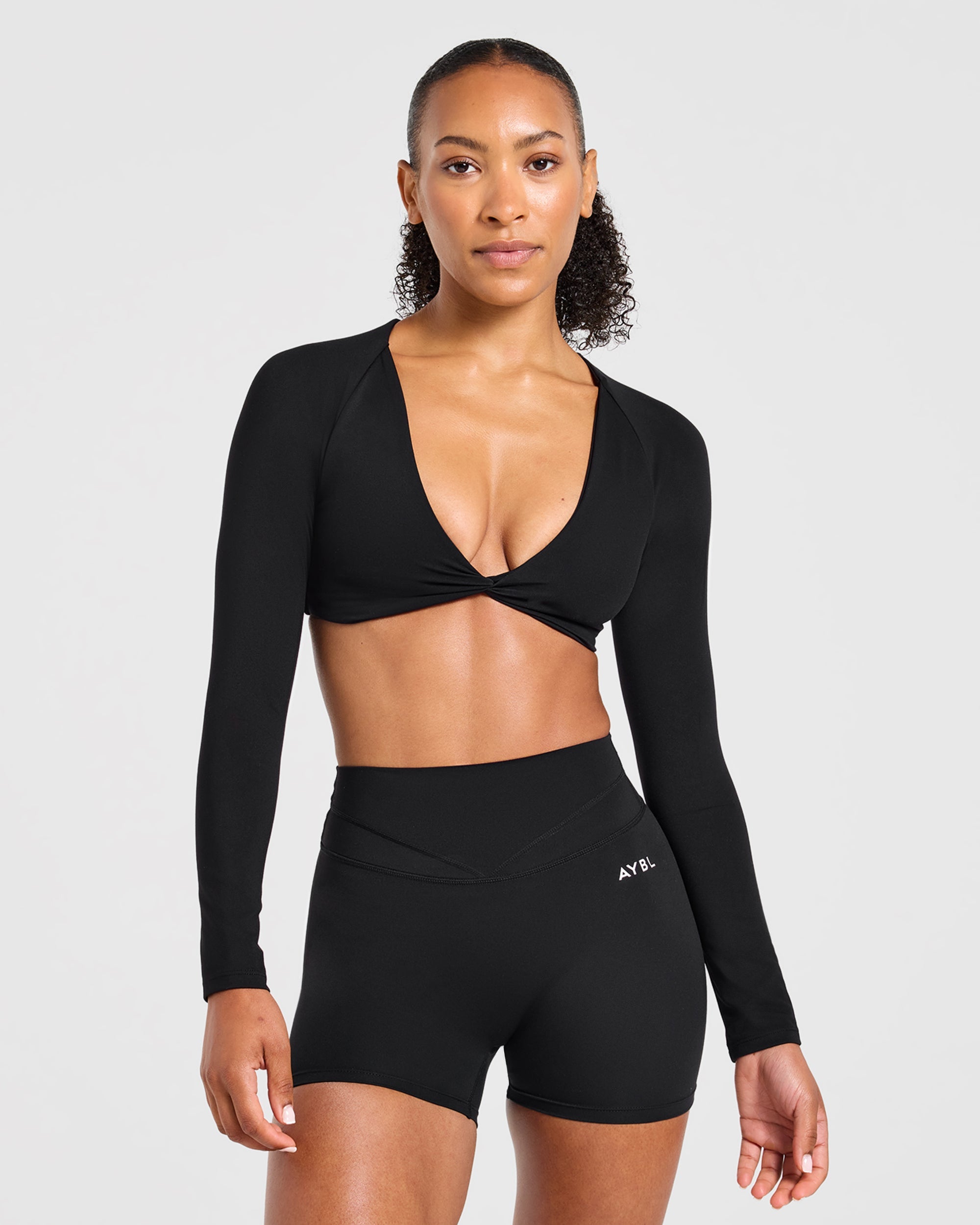 Engage Long Sleeve Crop Top - Schwarz