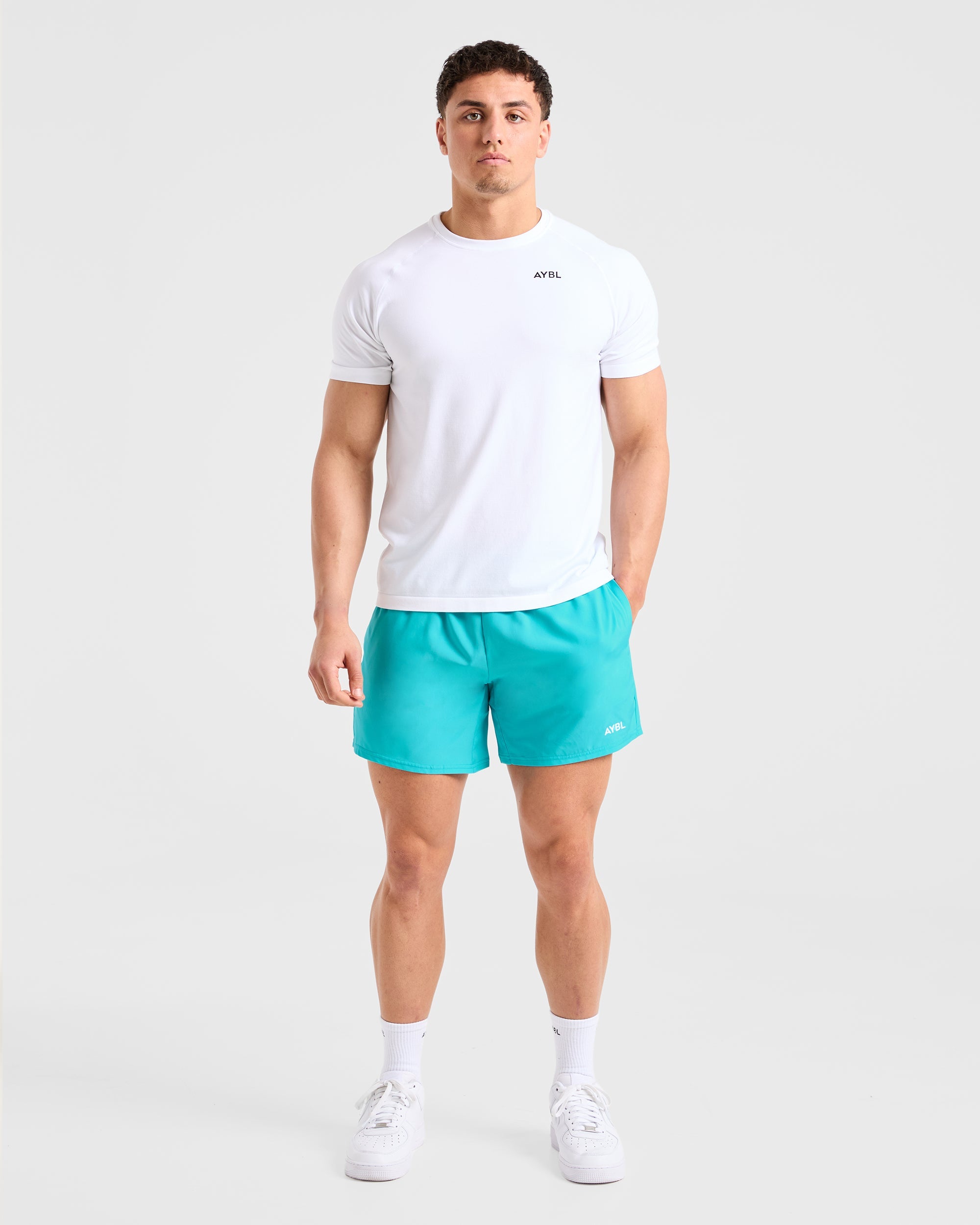 Core 5" Shorts - Aqua Blau