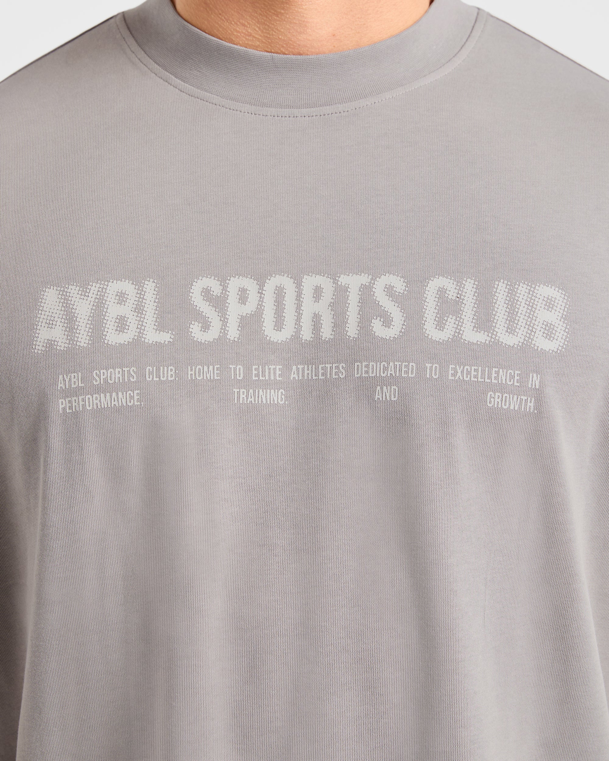 Sports Club Dot Oversized T Shirt - Cloud Grau