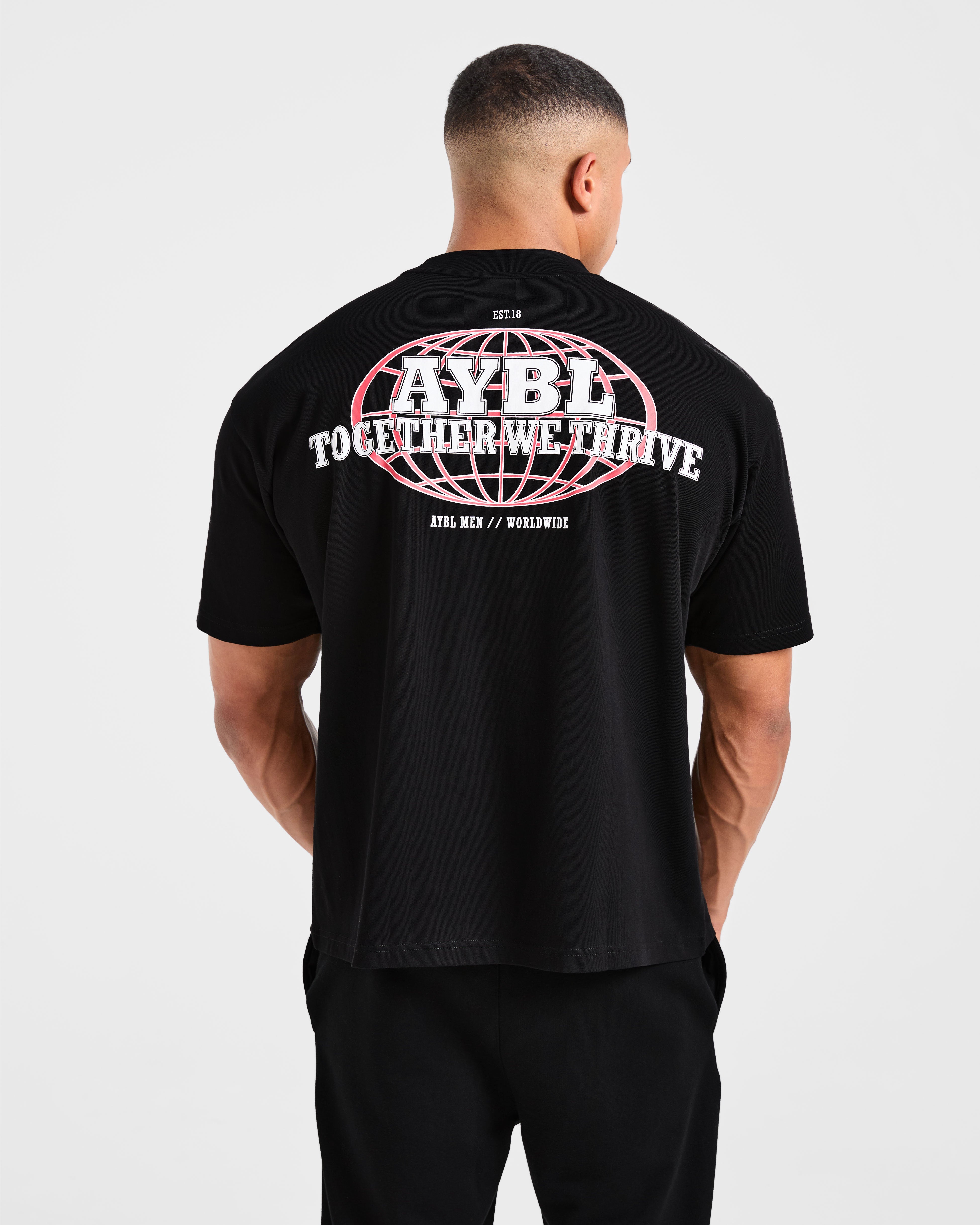 Global Oversized T Shirt - Schwarz/Rot