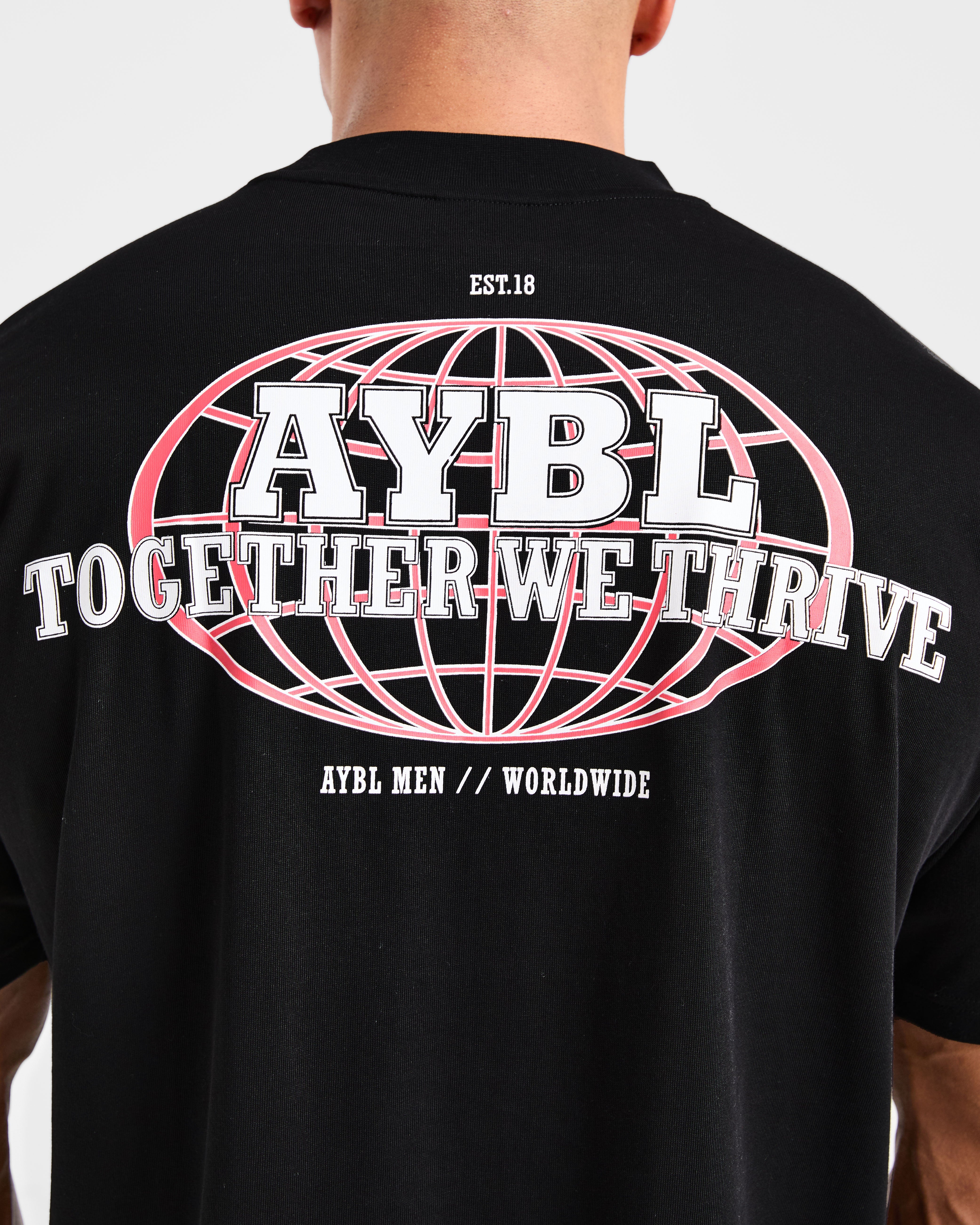 Global Oversized T Shirt - Schwarz/Rot