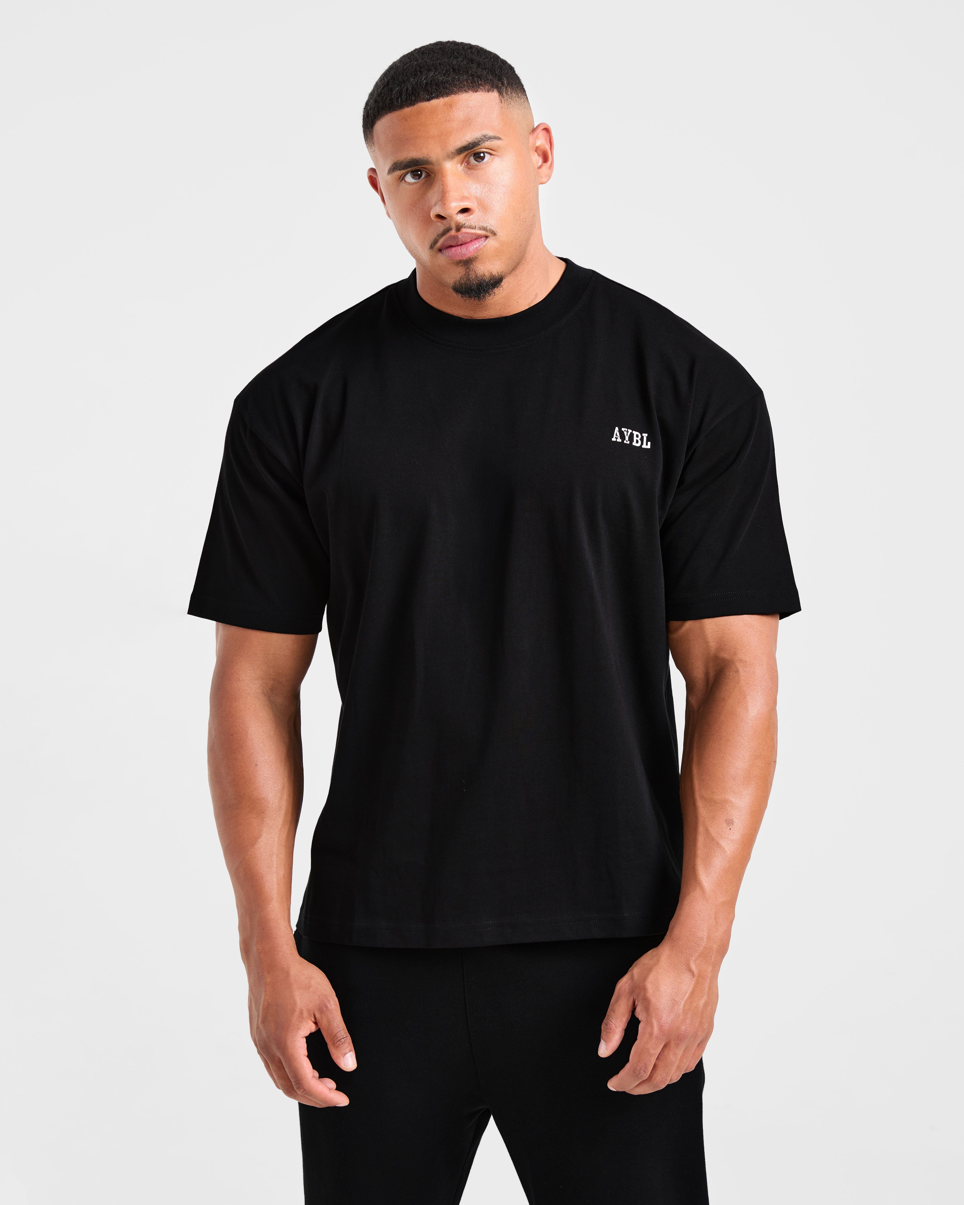 Lifting Essentials Oversized T Shirt - Schwarz