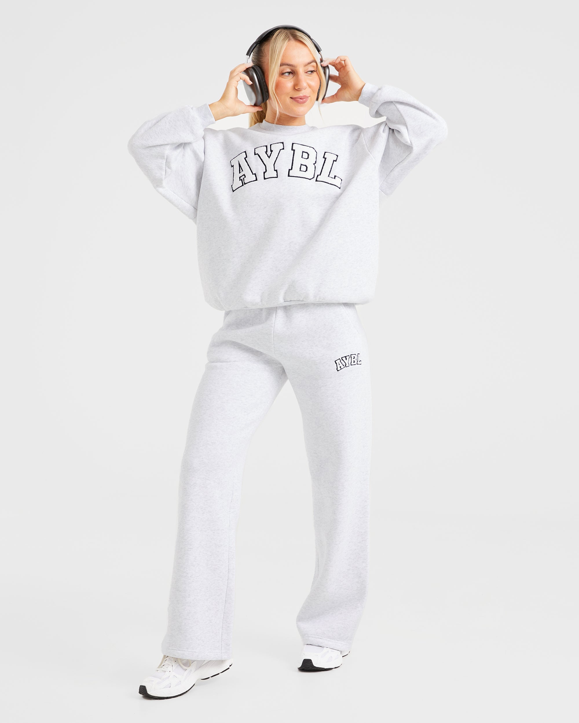 Varsity Oversized Straight Leg Joggers - Heather Grau