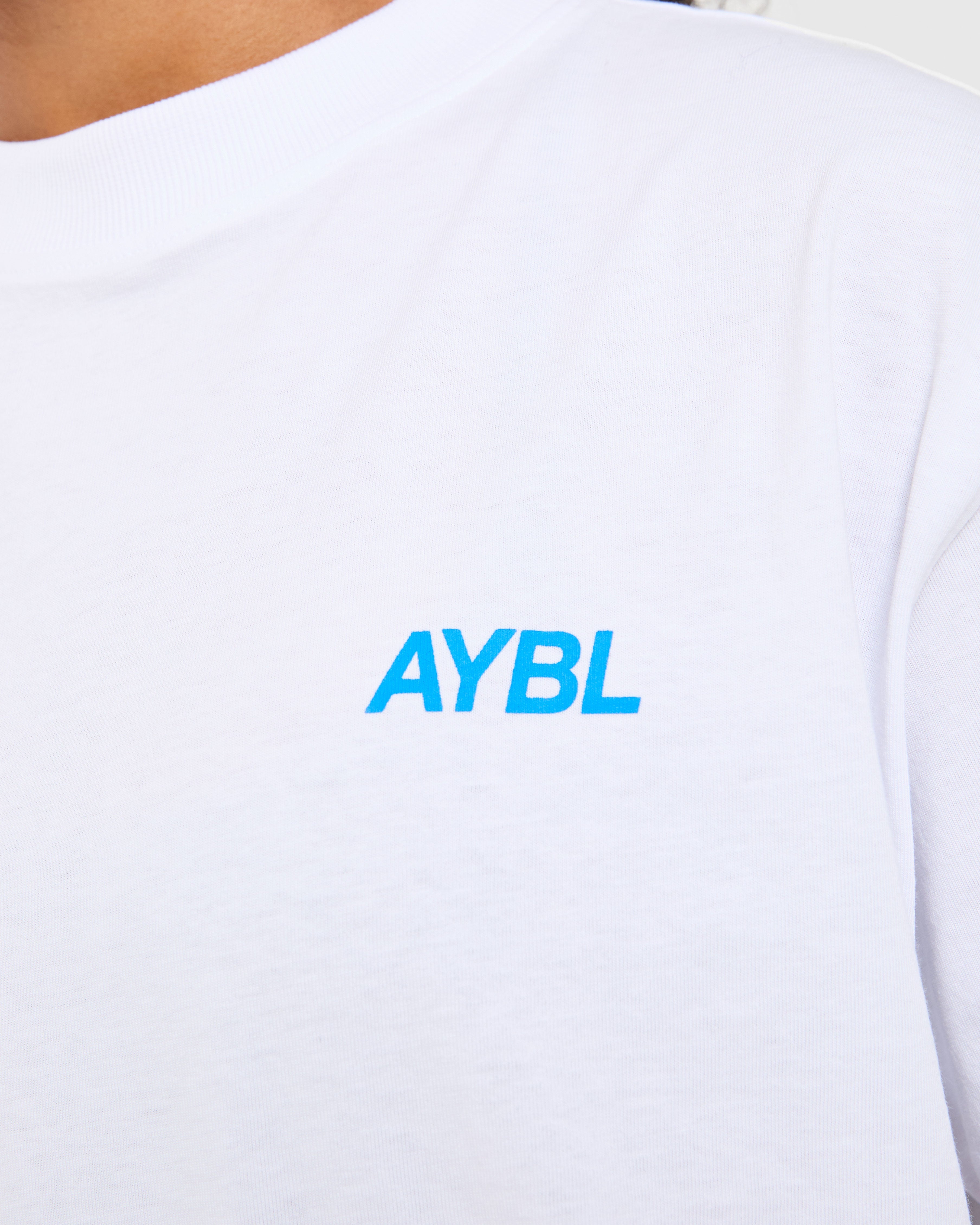AYBL Sports Club Oversized T Shirt - Weiß/Cobalt