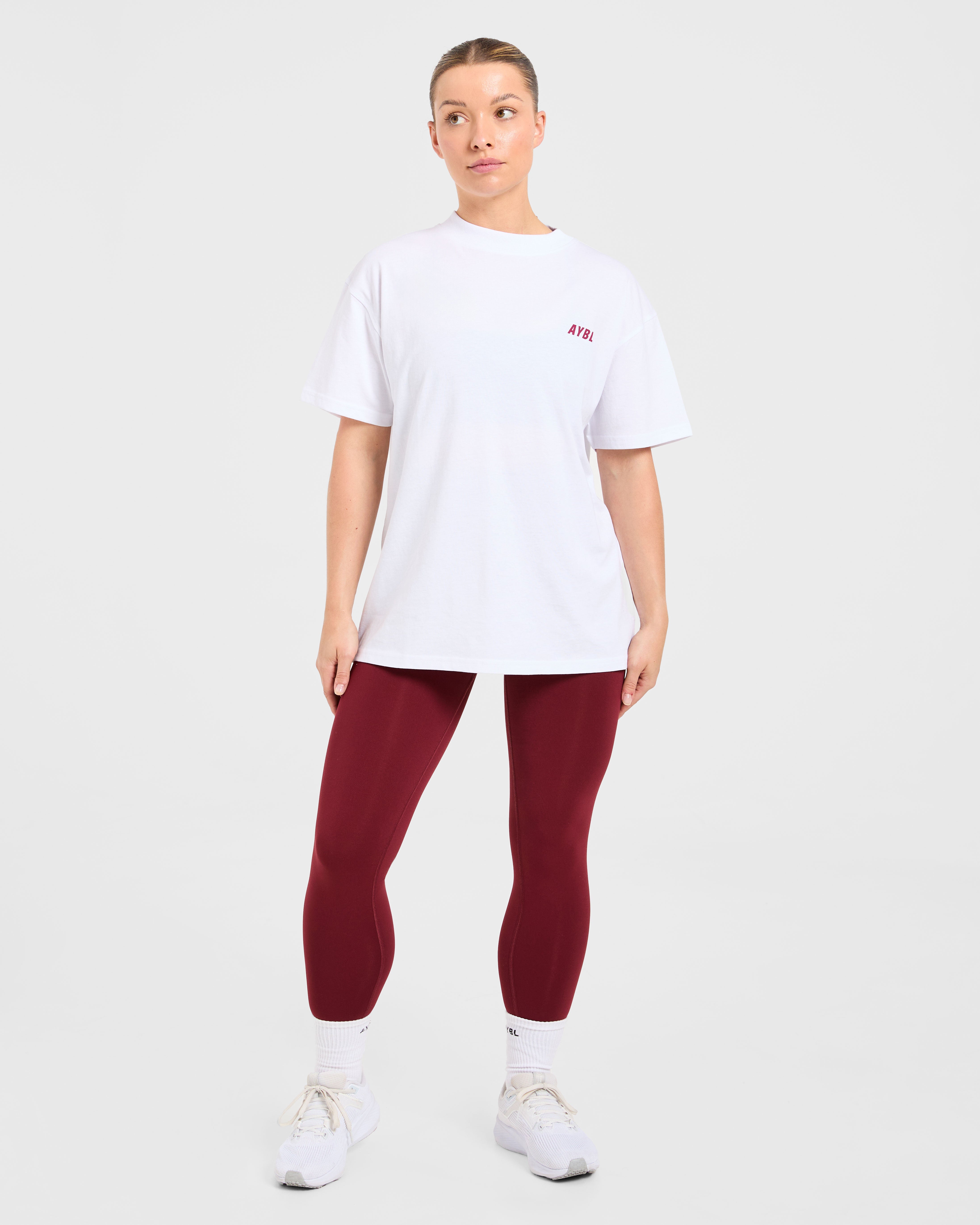 Cardio Club Oversized T Shirt - Weiß/Burgundy
