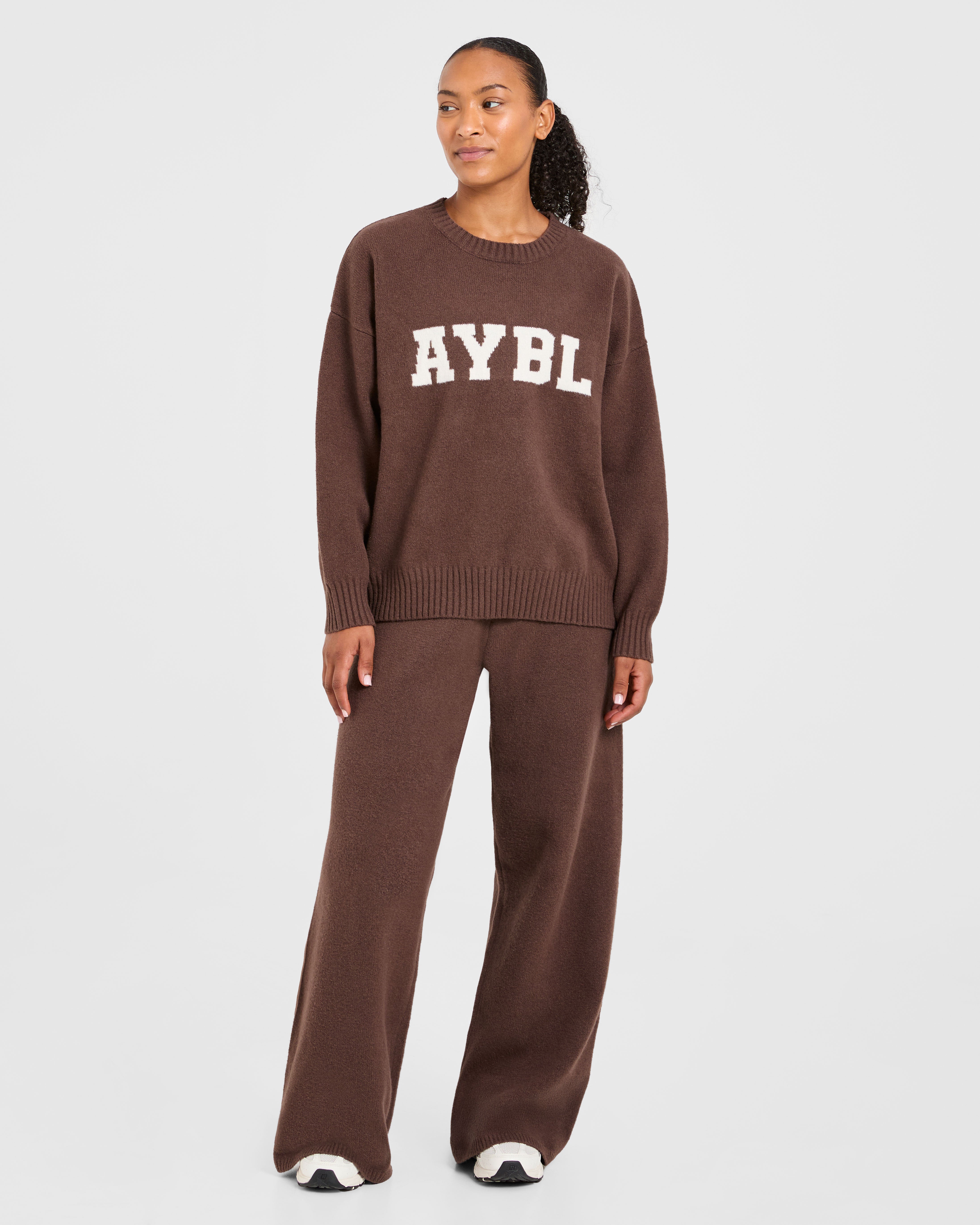 Varsity Oversized Knitted Joggers - Braun