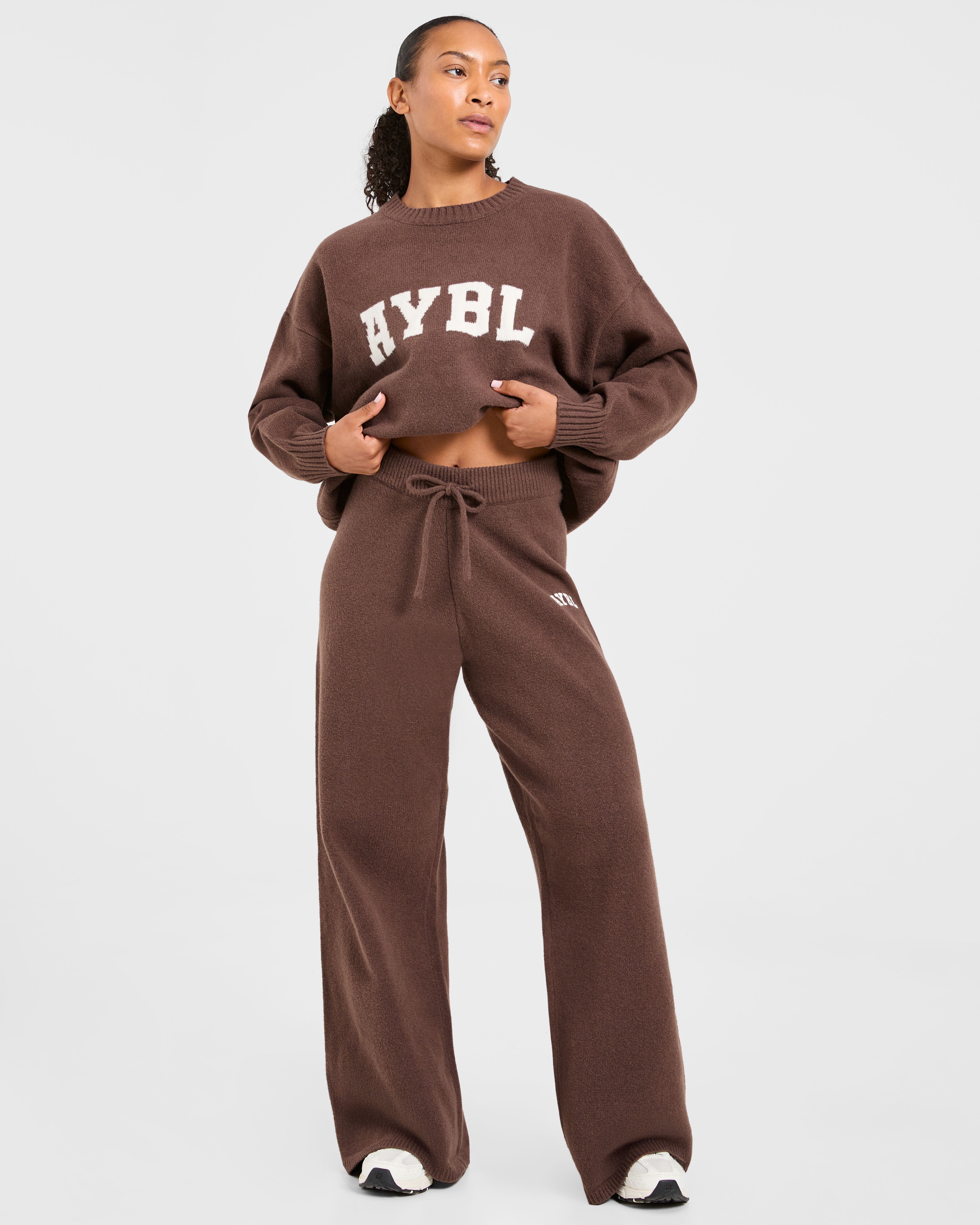 Varsity Oversized Knitted Joggers - Braun