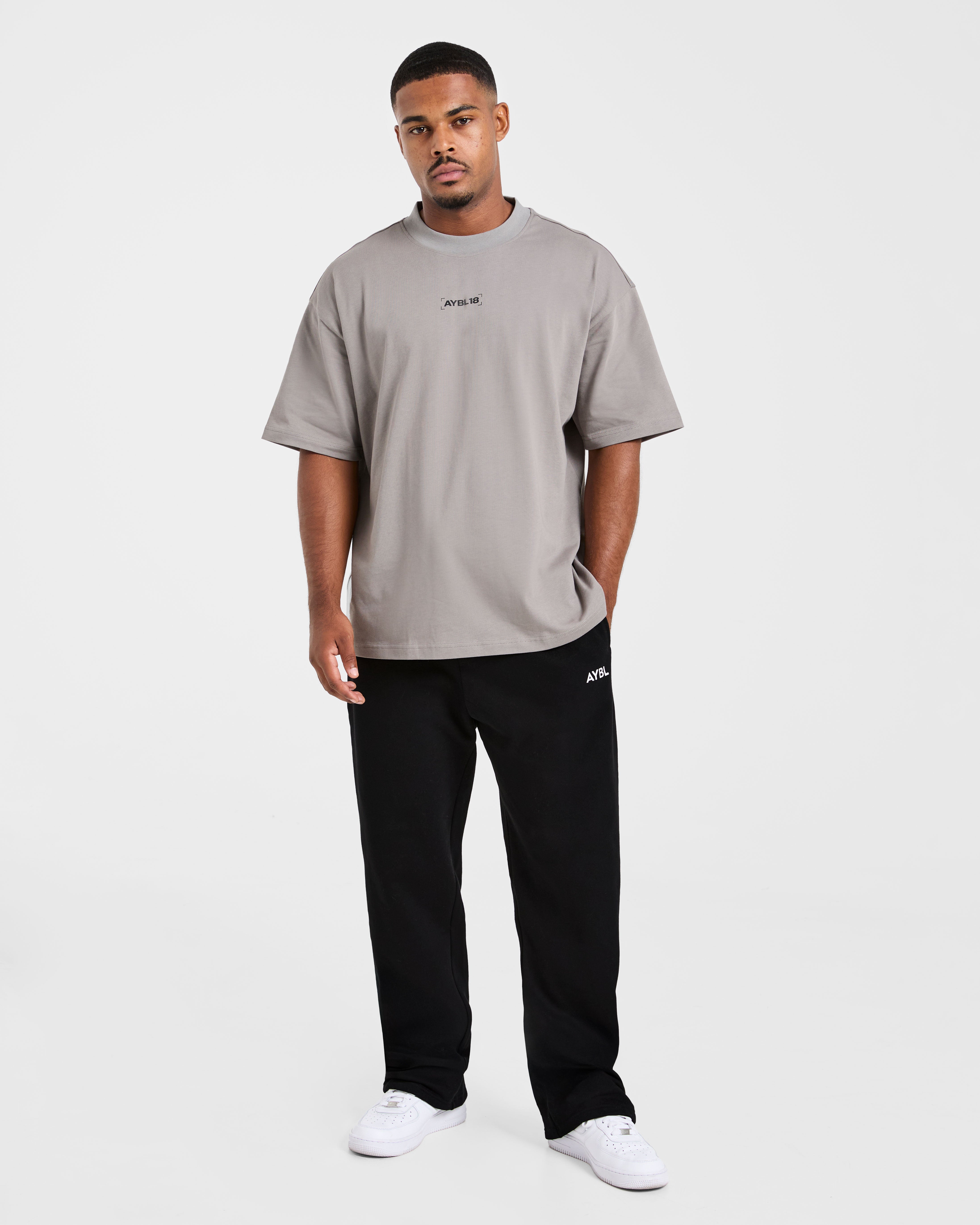 Power Club Oversized T Shirt - Grau