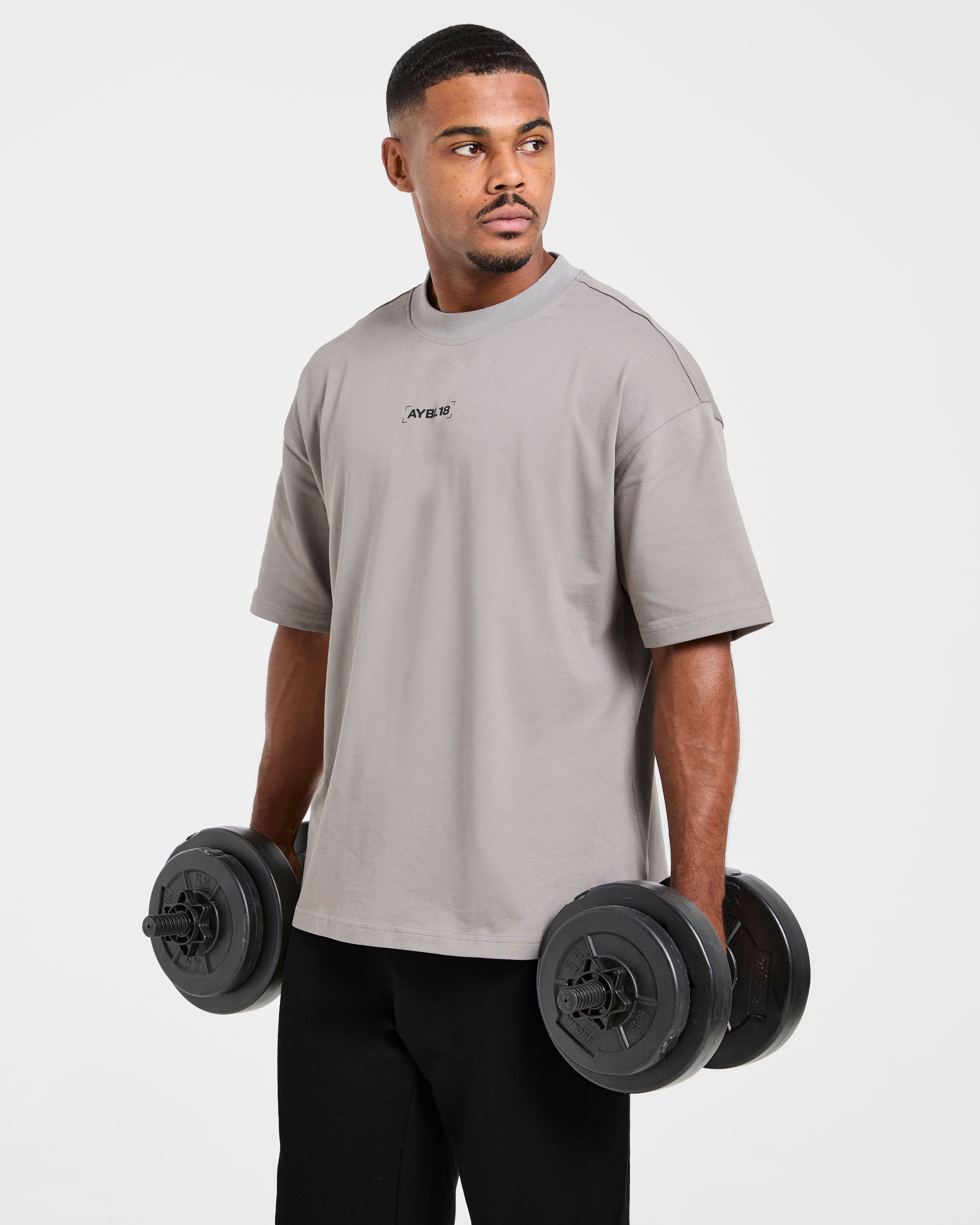 Power Club Oversized T Shirt - Grau