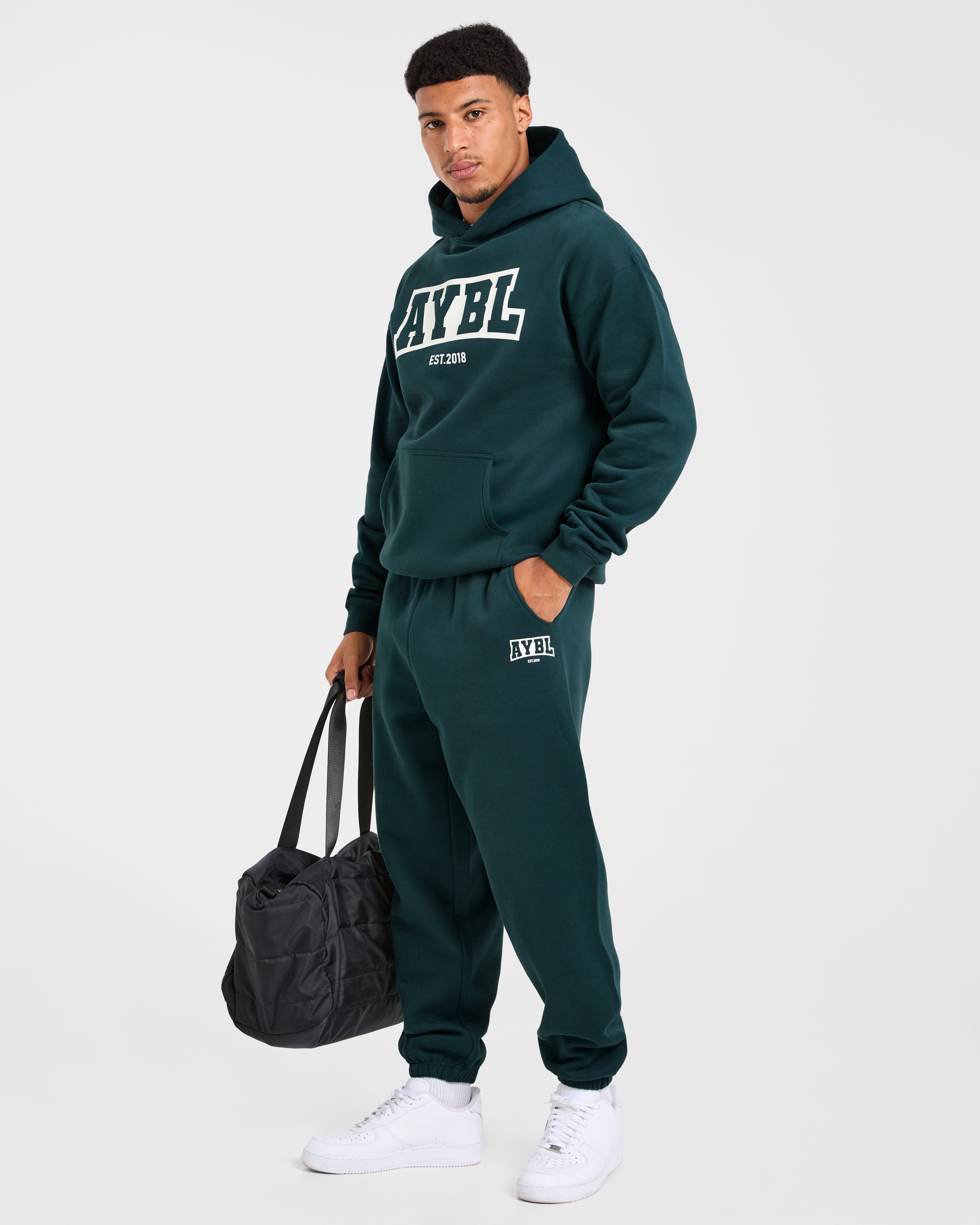 Academy Oversized Joggers - Pine Grün