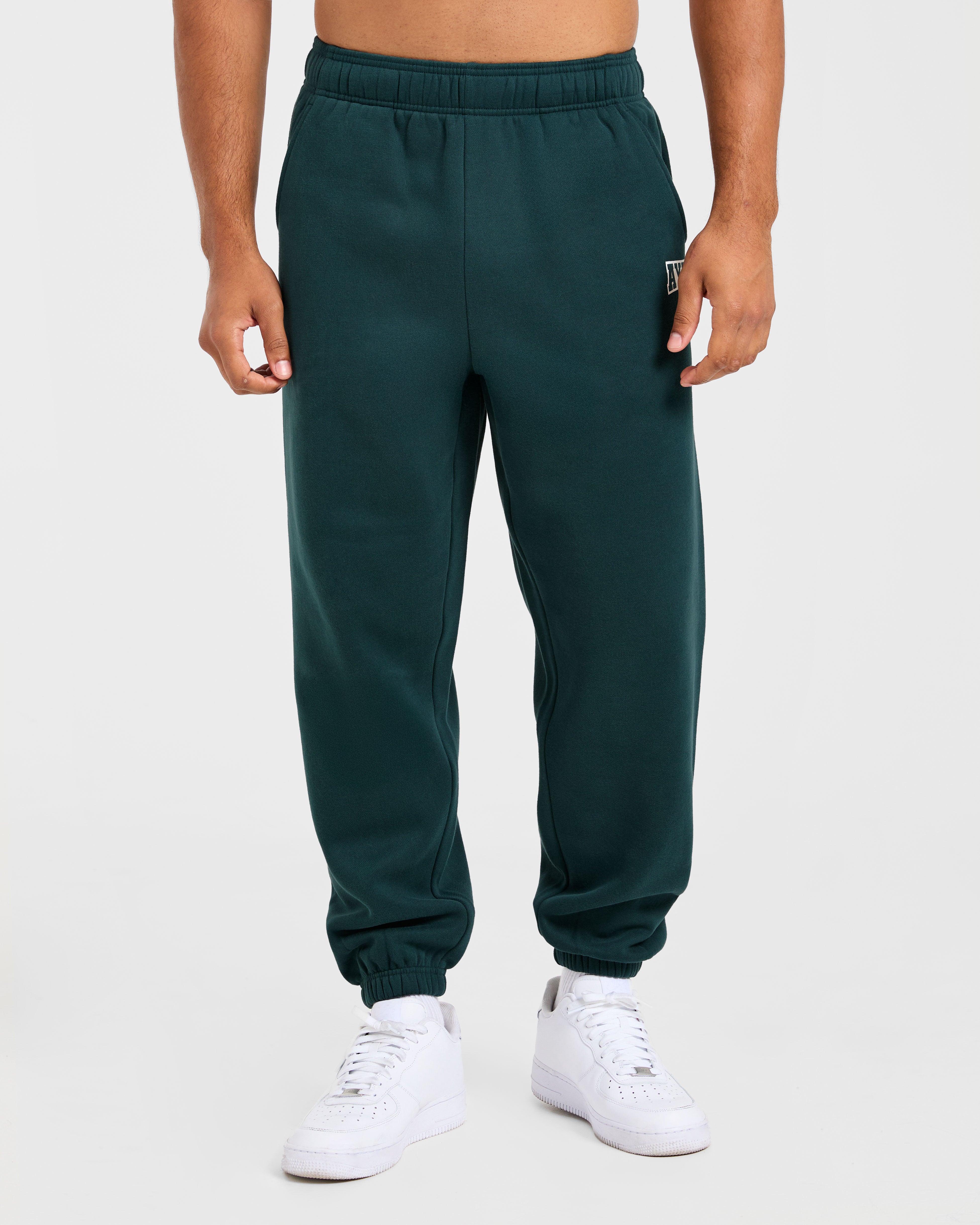 Academy Oversized Joggers - Pine Grün