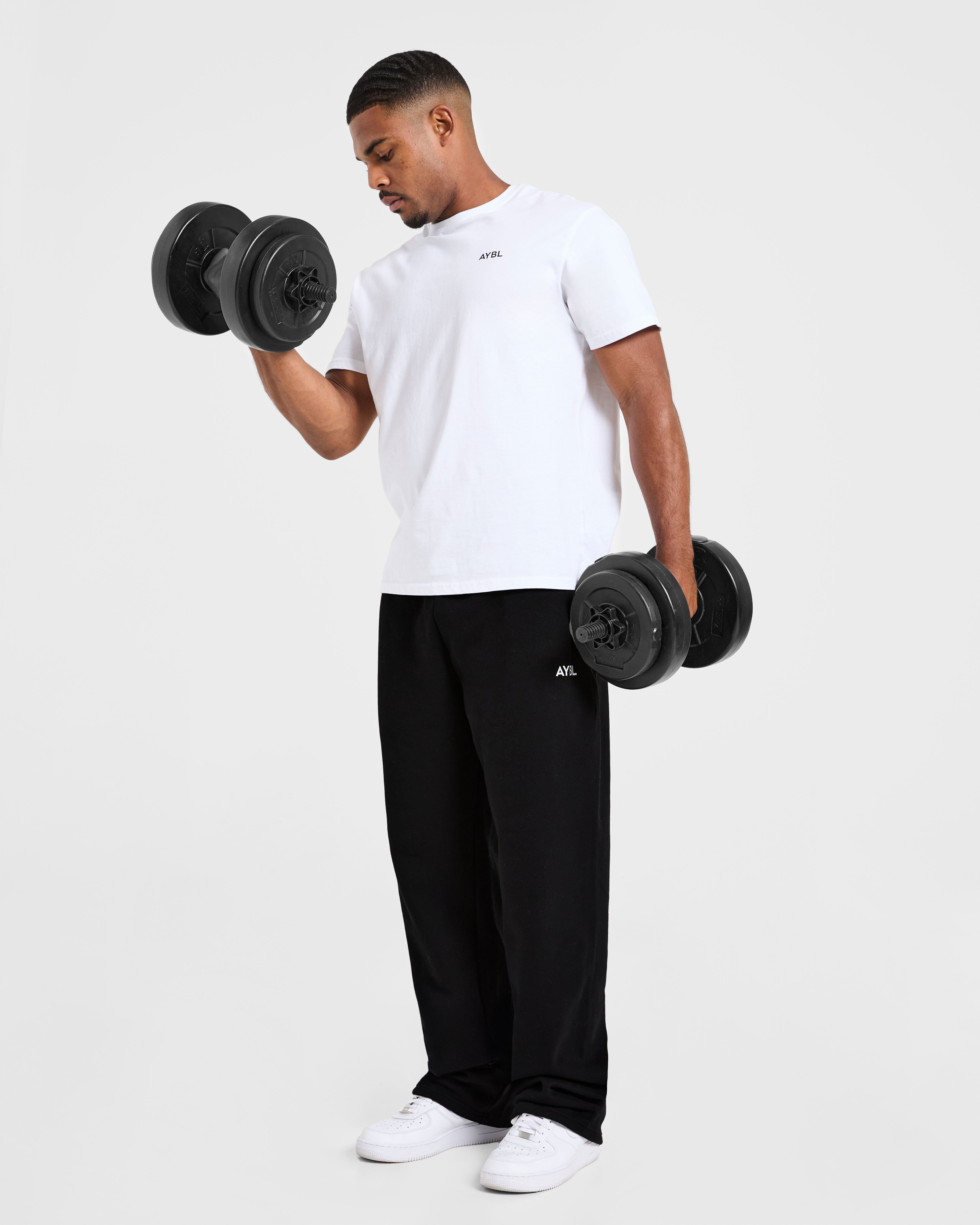 Essential Oversized Straight Leg Joggers - Schwarz