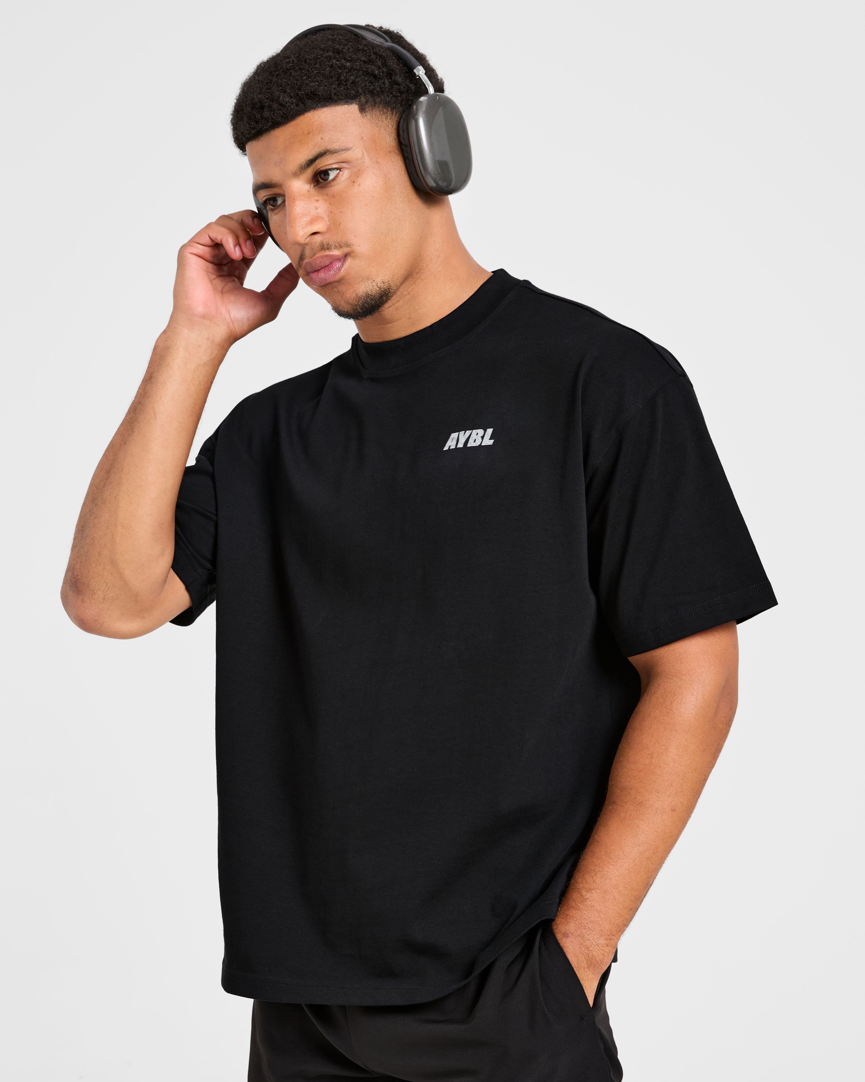 Sportswear Essentials Oversized T Shirt - Schwarz