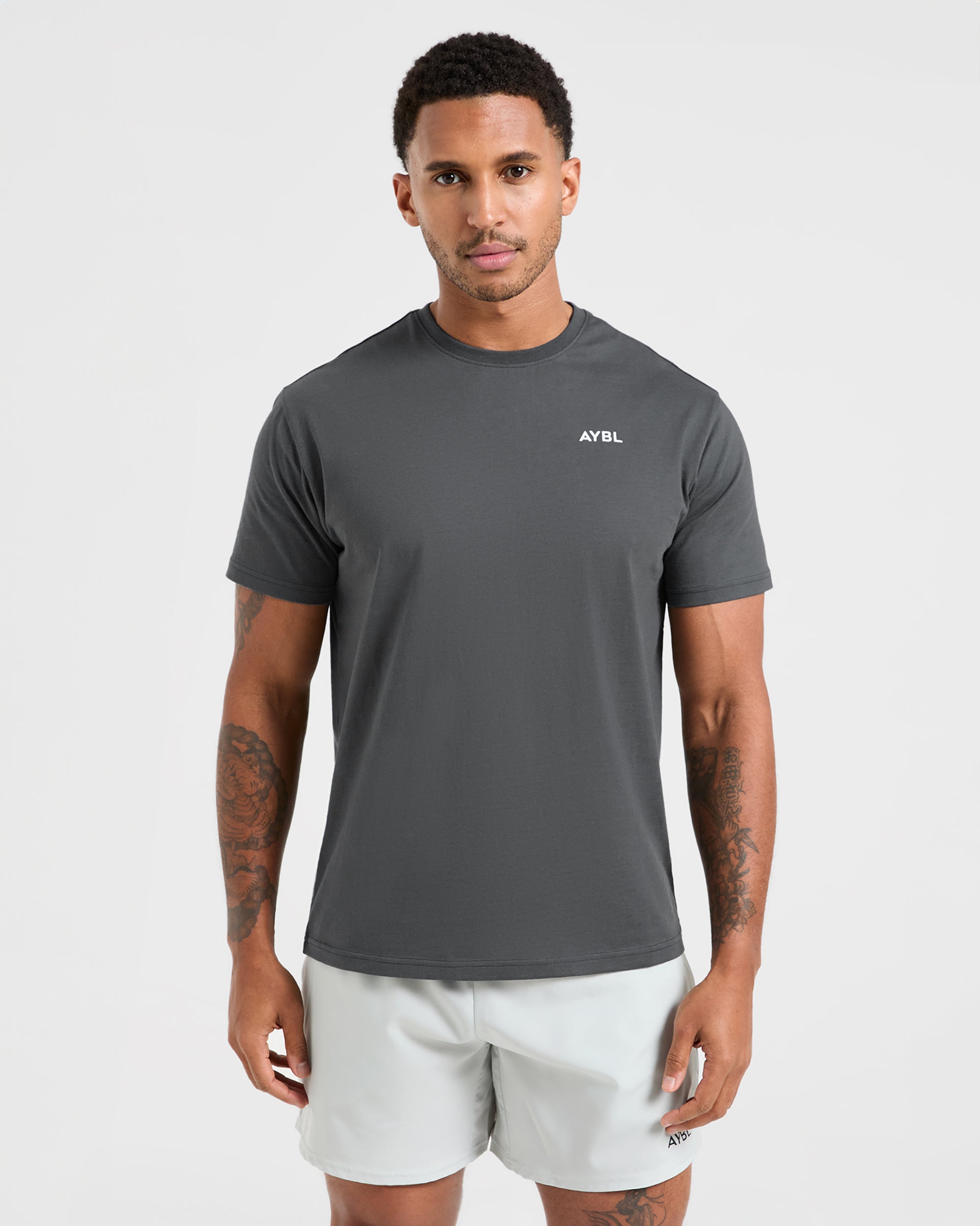 Essential T Shirt - Smoke Grau