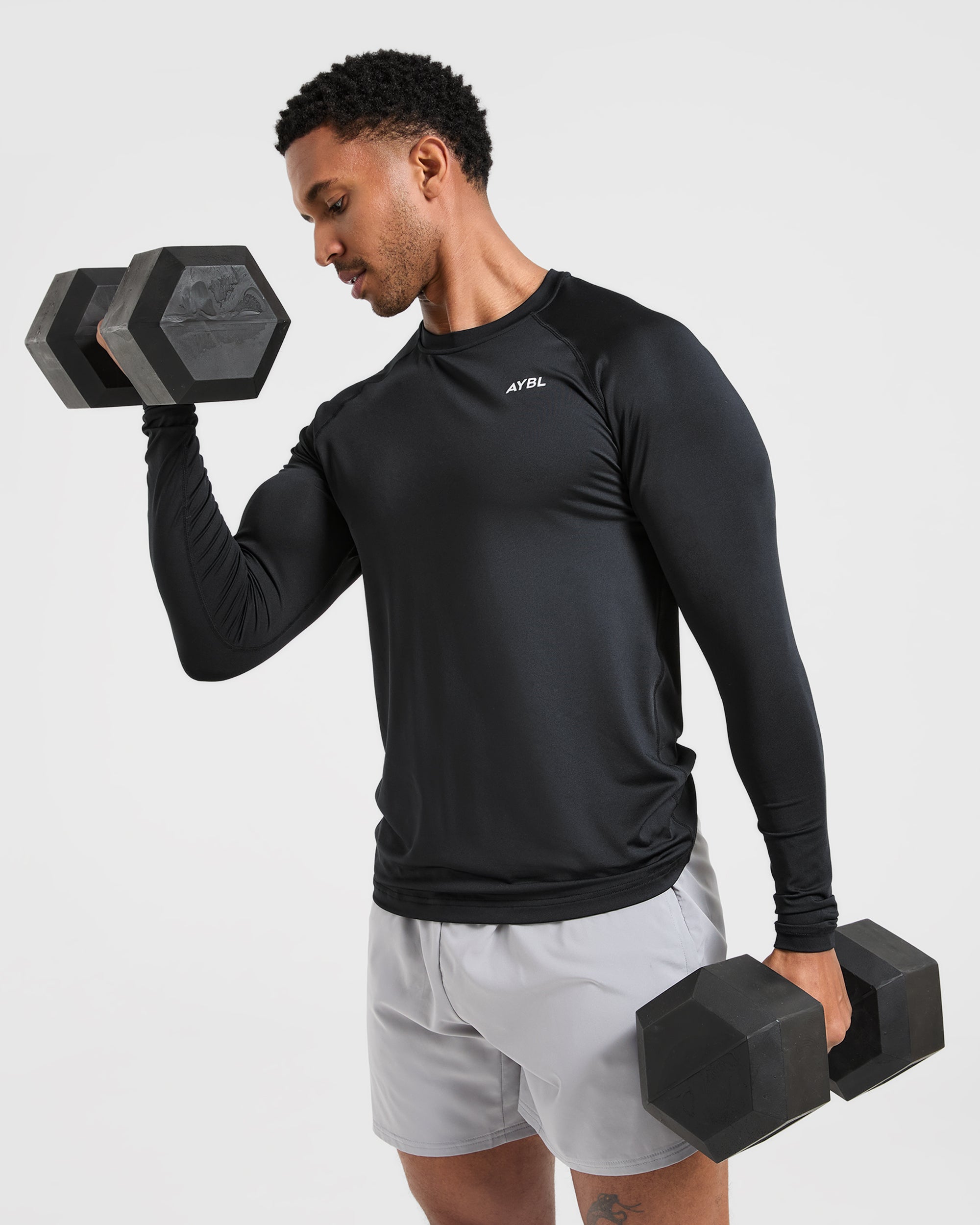 Essential Long Sleeve T Shirt - Schwarz