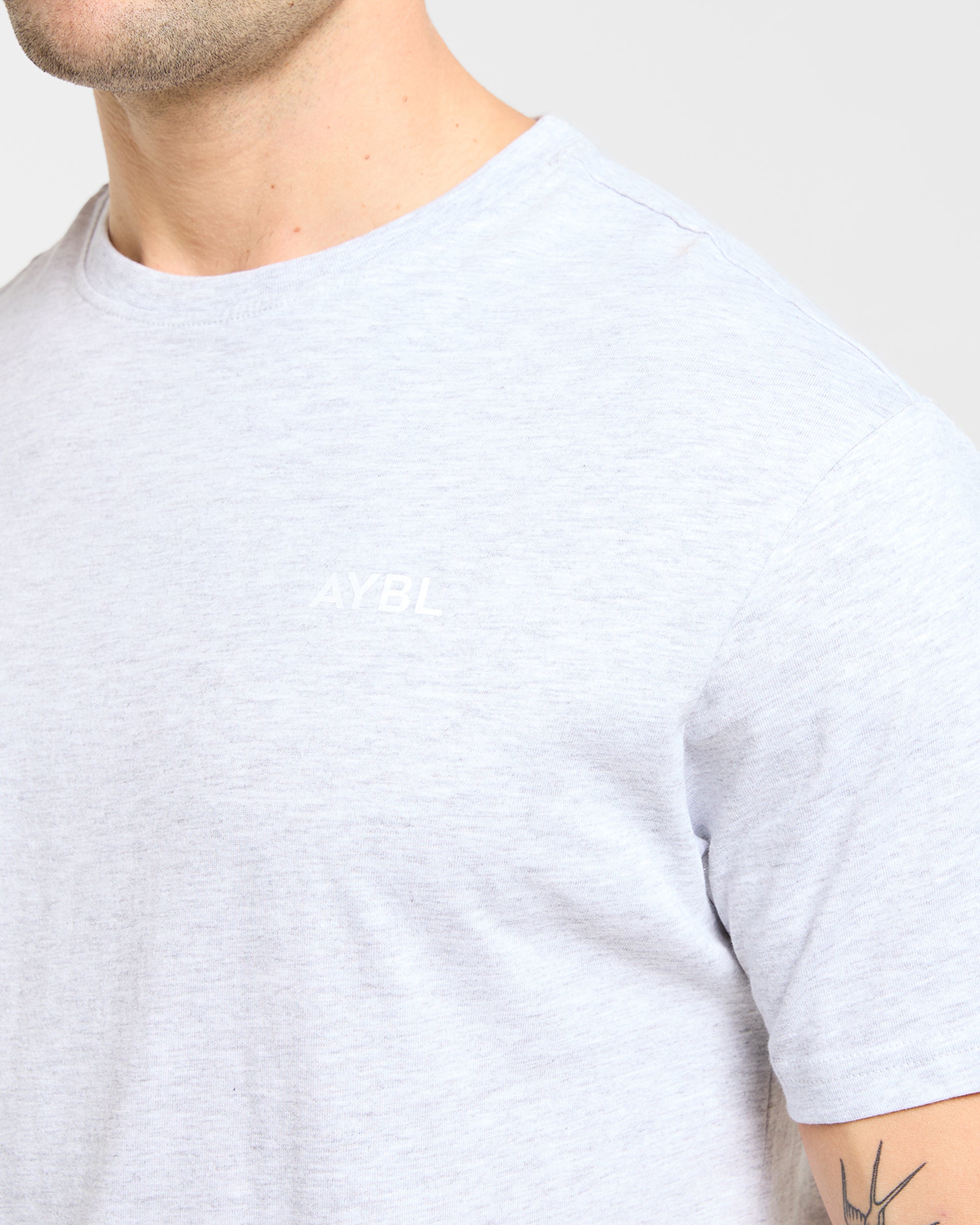 Essential T Shirt - Light Grau Marl